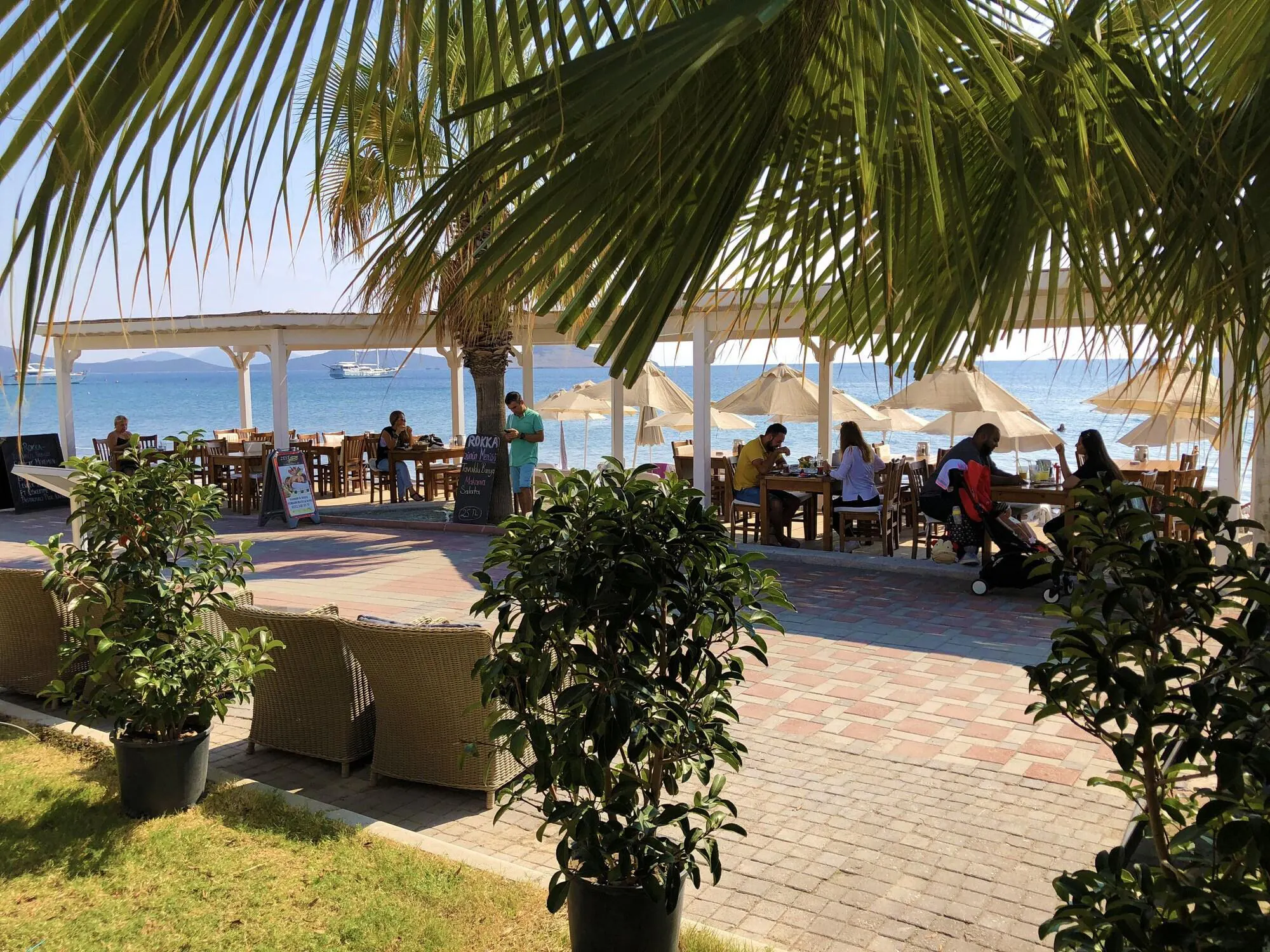 Zest Exclusive Hotel & Spa - beach