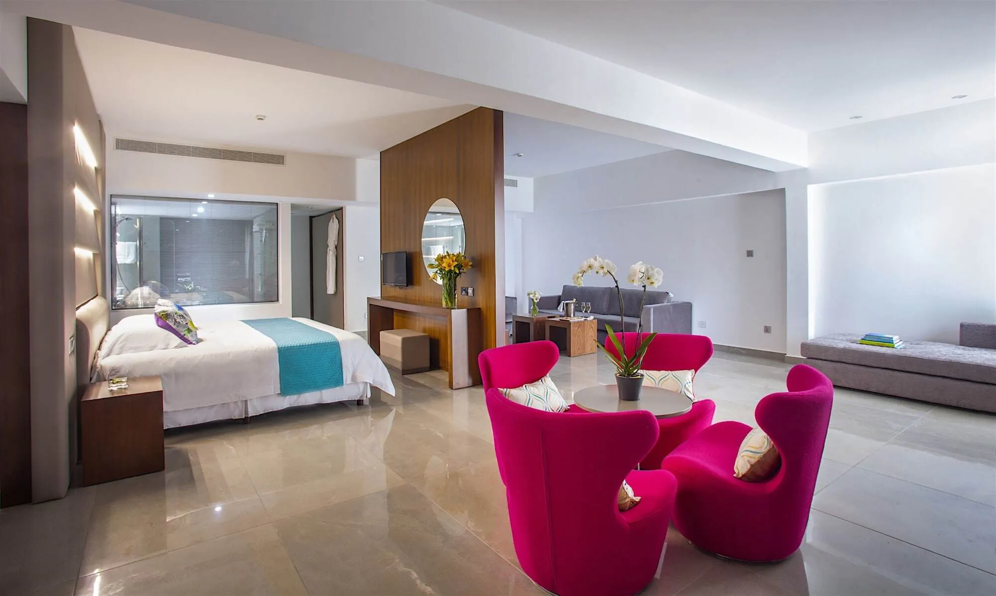 King Evelthon Beach Hotel and Resort - rooms