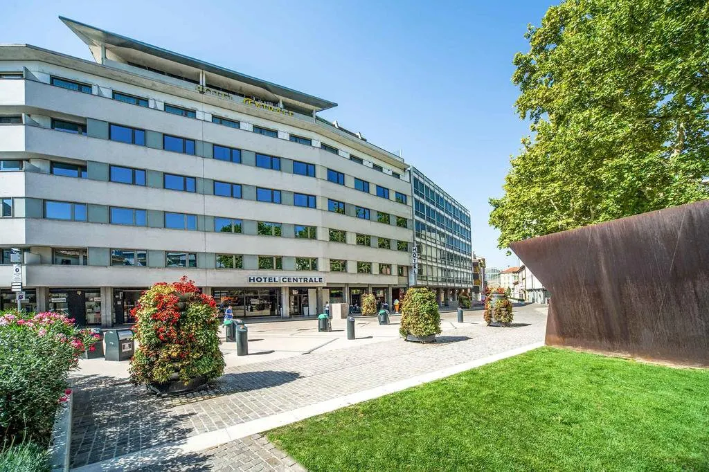 Hotel Centrale - exterior
