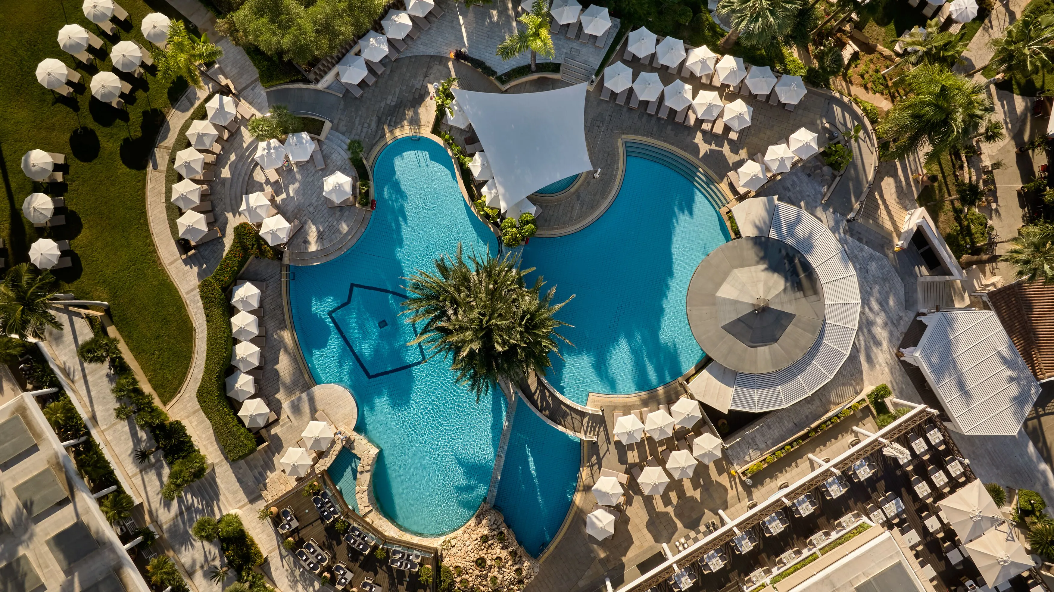 Hotel Mediterranean Beach - pool