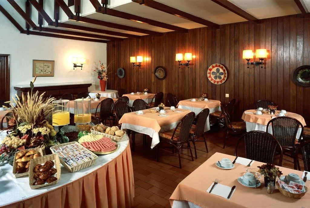 Hotel Apartamento do Golfe - foodAndBeverage