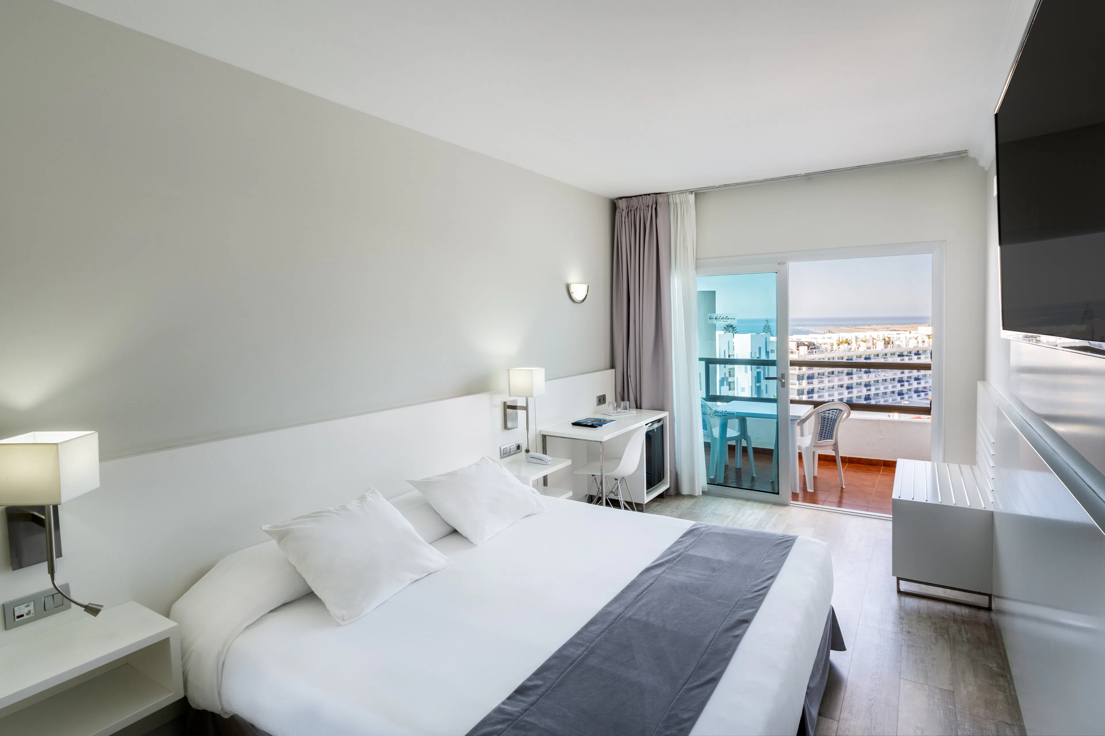 Hotel Caserio - rooms