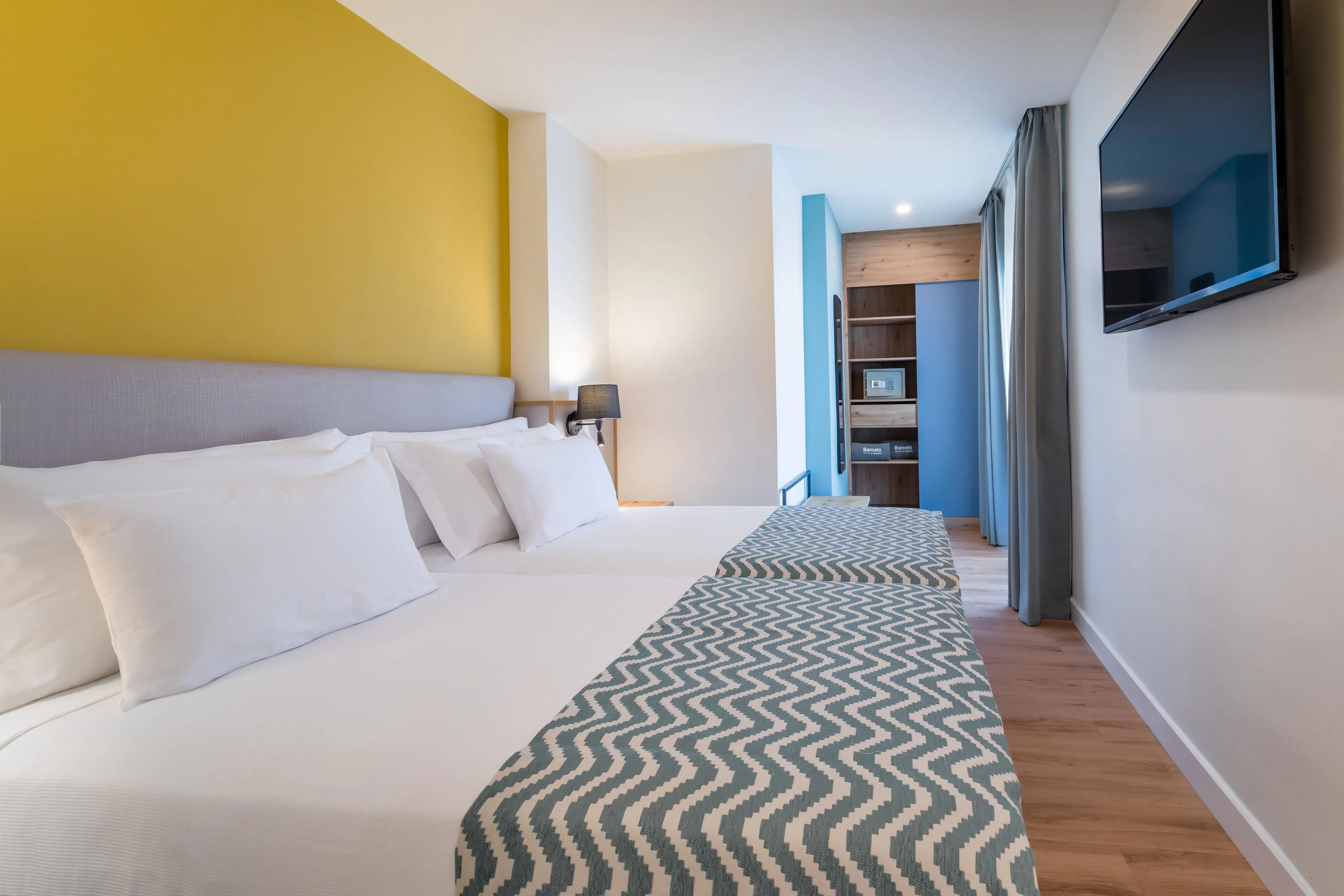 Barcelo Margaritas Royal Level - rooms
