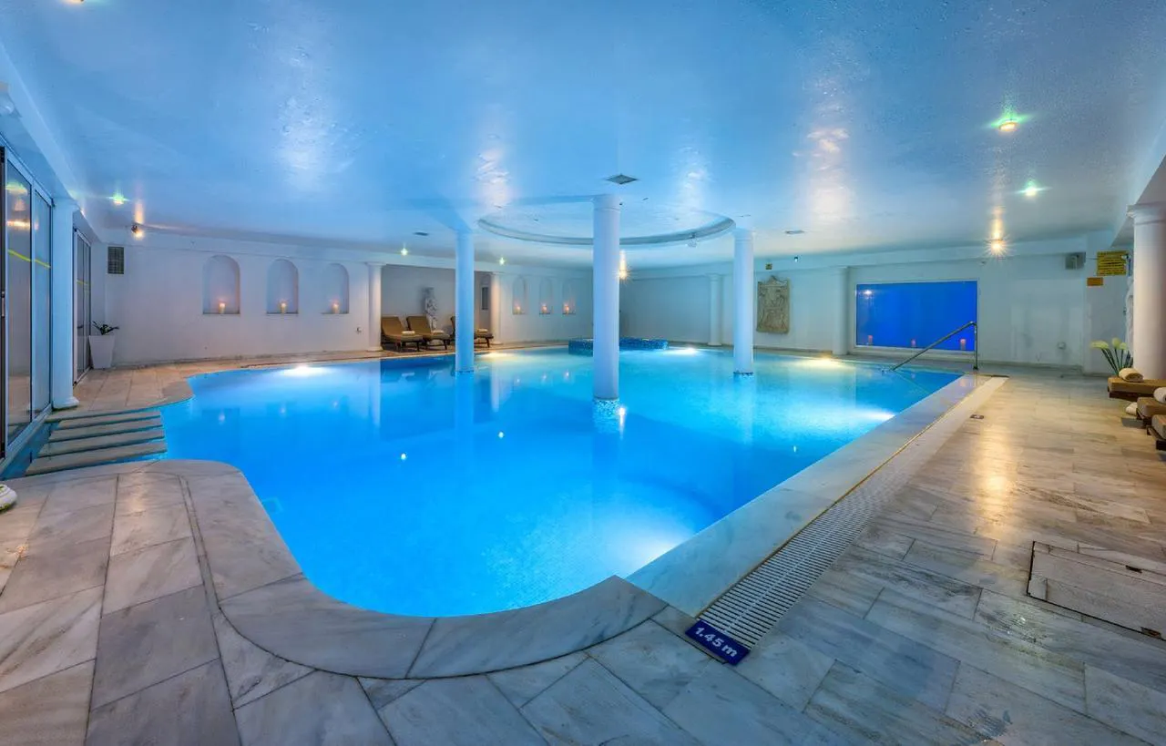 Golden Bay Beach Hotel - pool