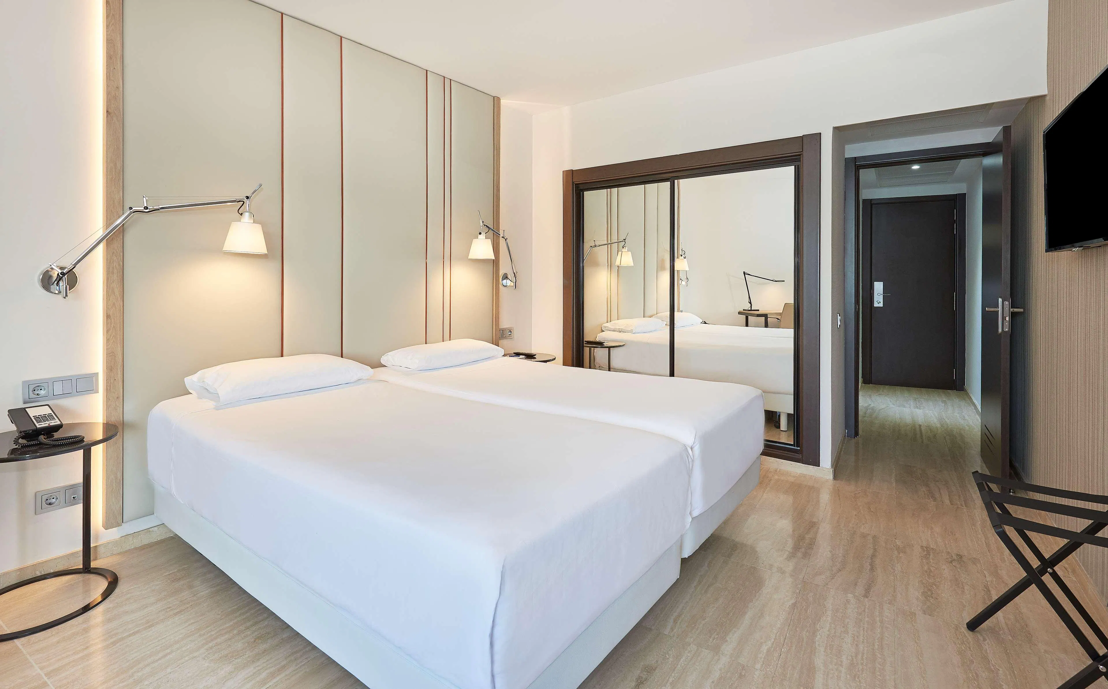 NH Imperial Playa - rooms