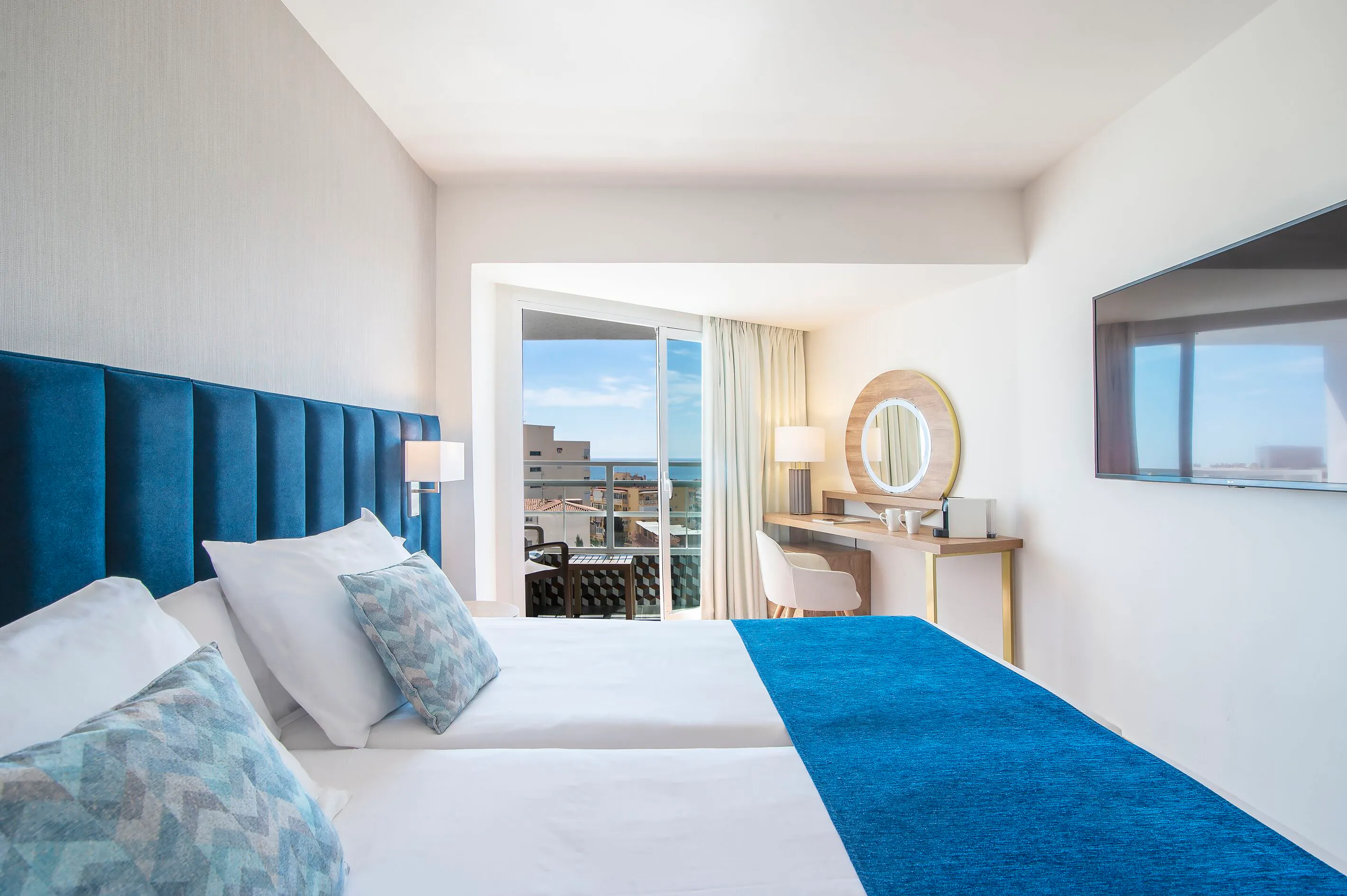 Hotel Costa Malaga by Pierre Vacances - rooms
