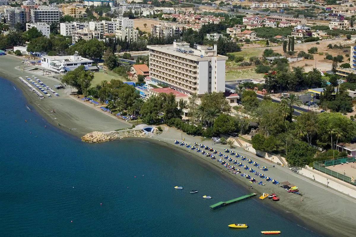 Poseidonia Beach Hotel - beach