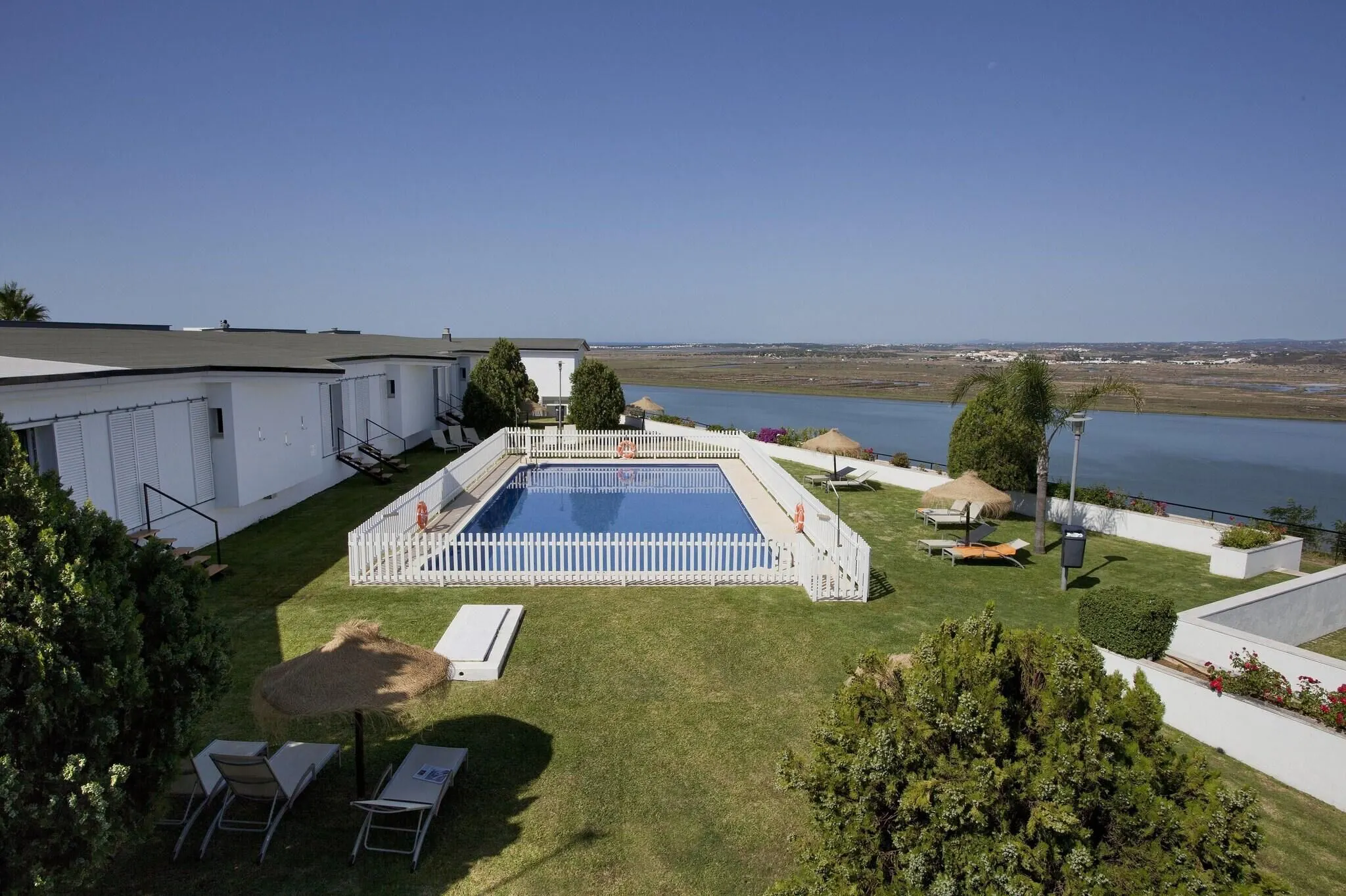 Parador de Ayamonte - pool