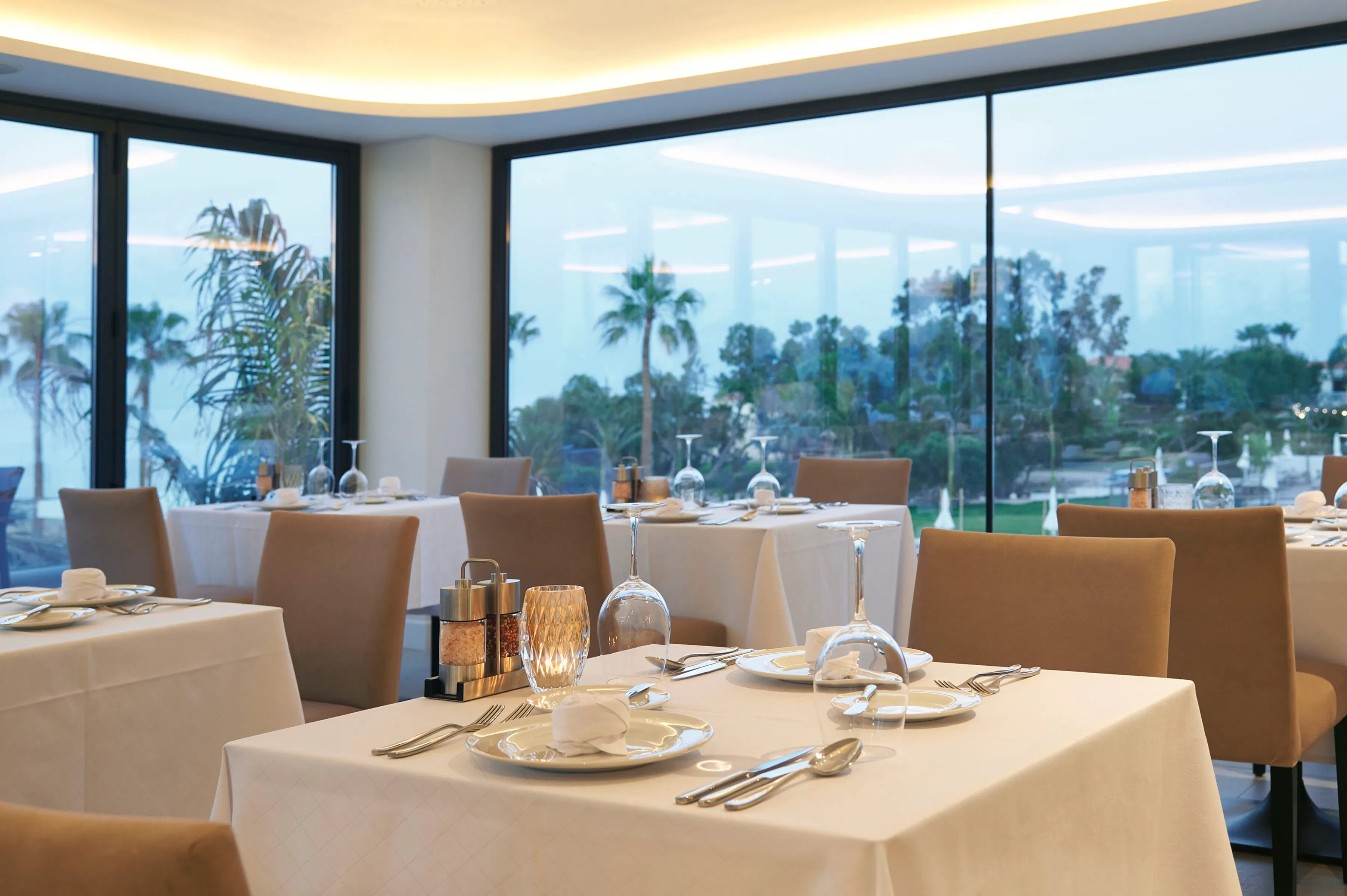 Sunrise Jade Hotel - foodAndBeverage