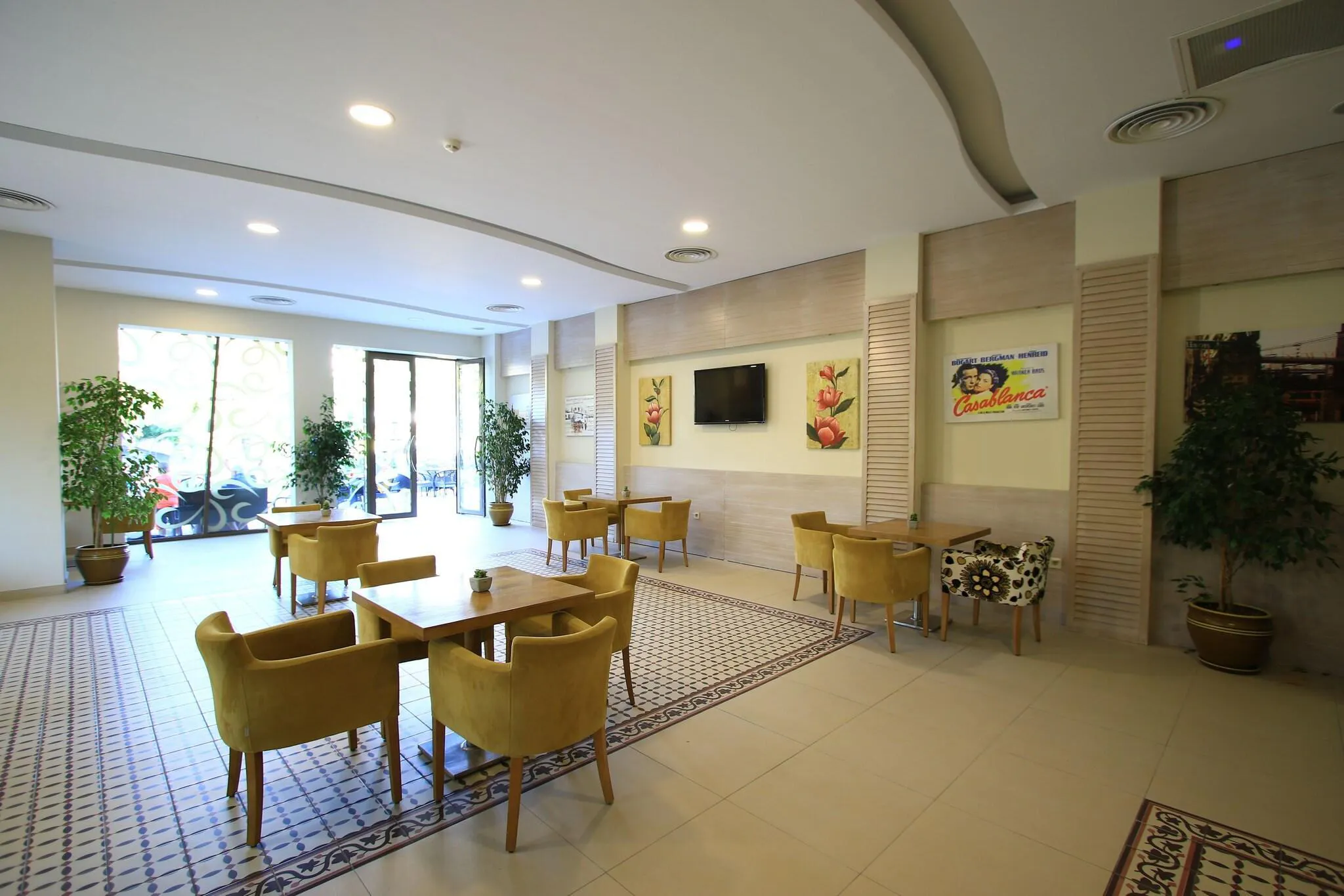Mandarin Resort - foodAndBeverage