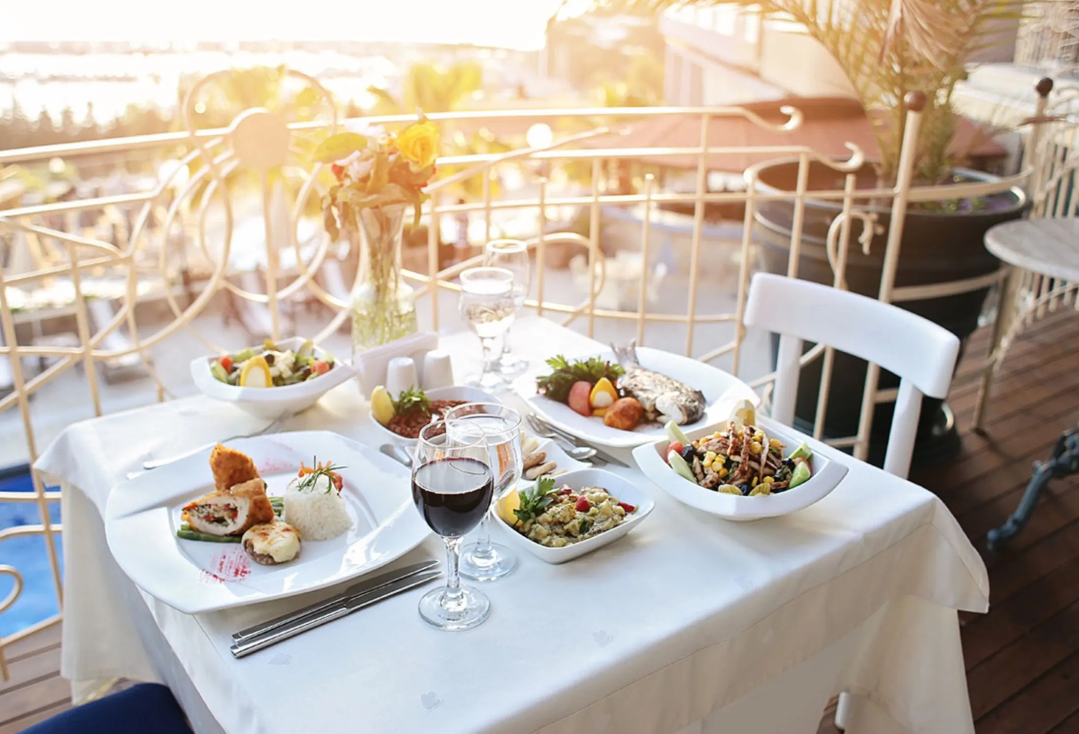 Suhan Seaport Hotel - foodAndBeverage