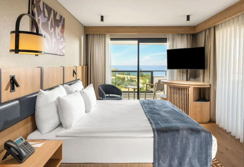 Elite World Kusadasi Hotel - rooms
