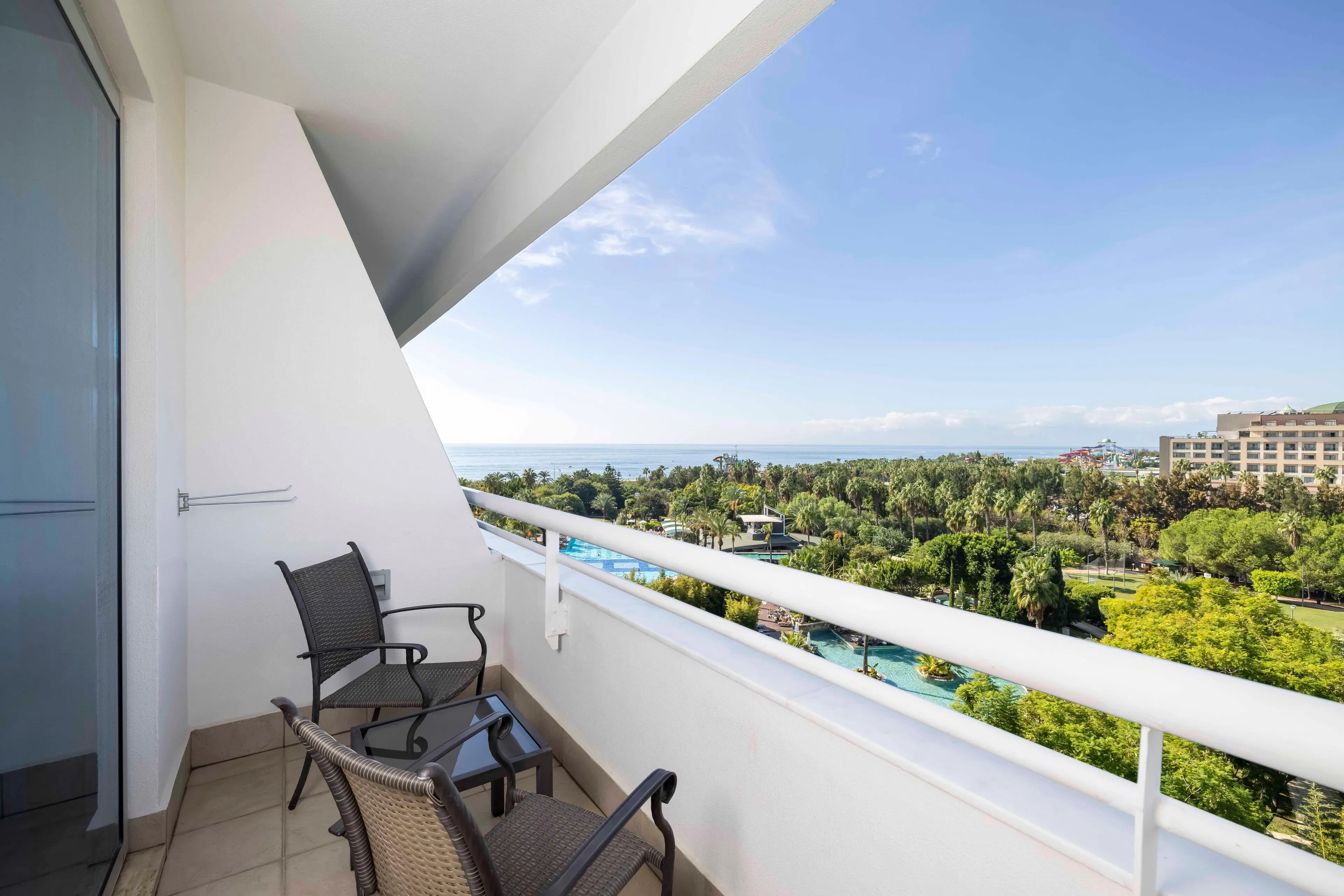 Concorde de Luxe Resort - rooms