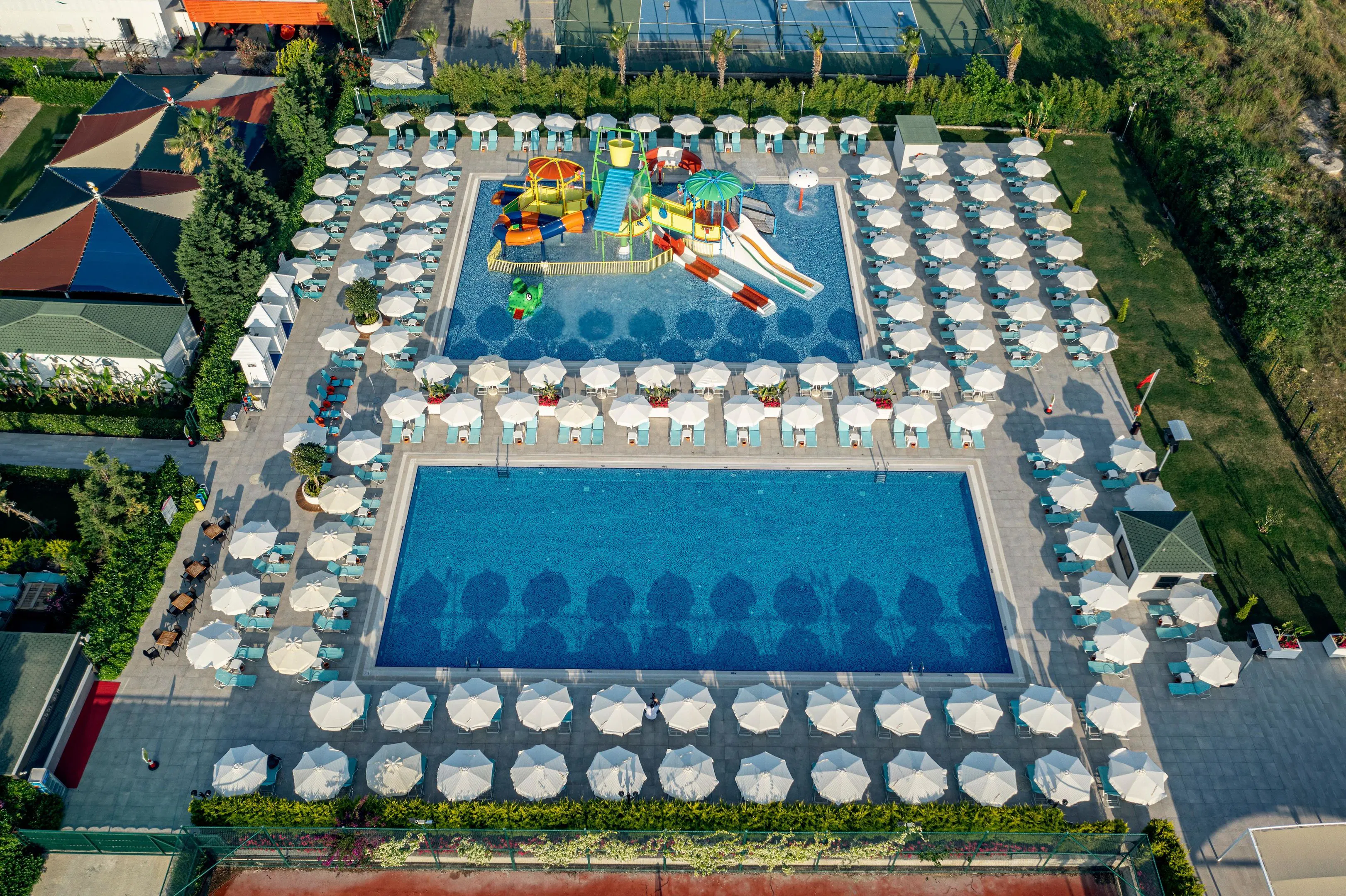 Ramada Resort by Wyndham Lara - pool