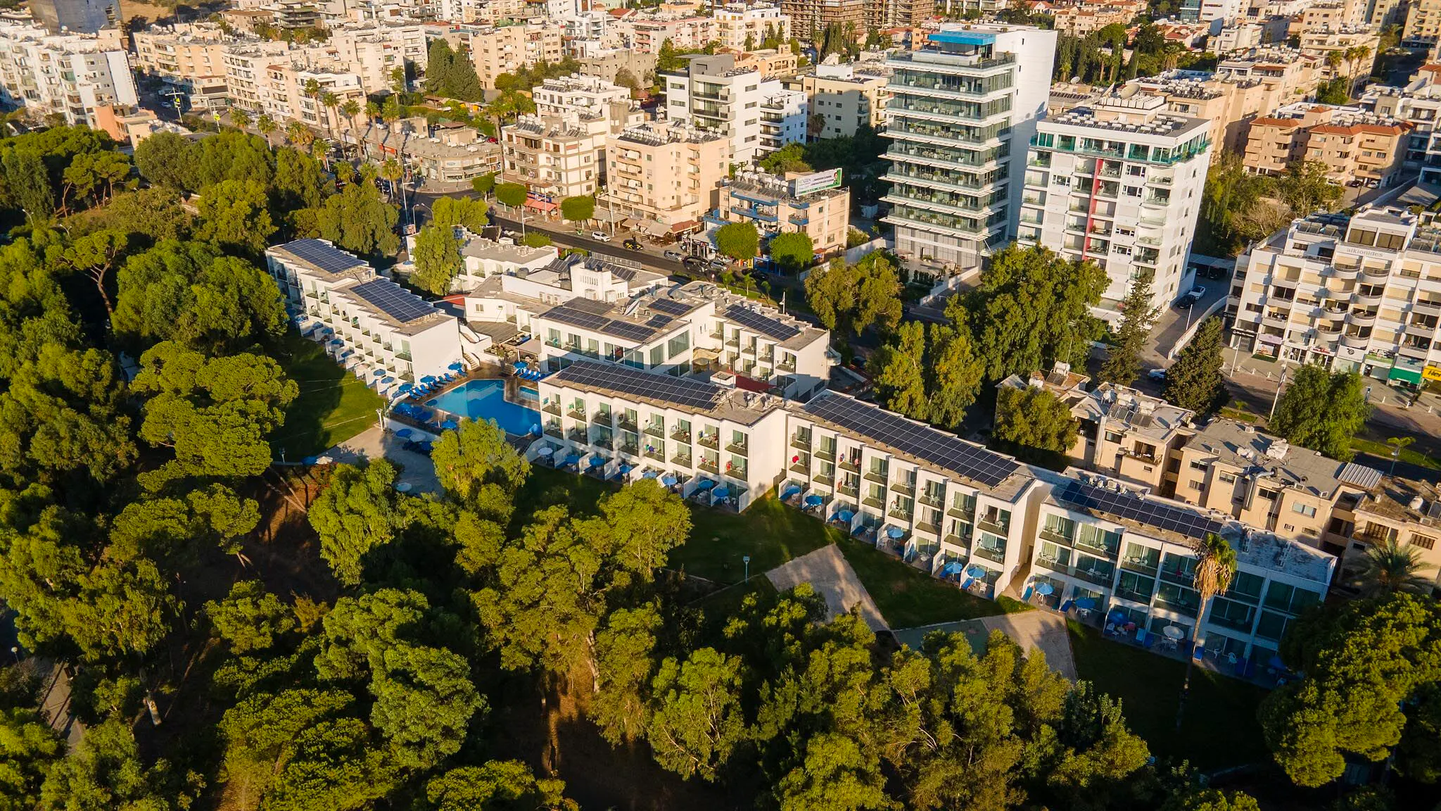 Park Beach Hotel - exterior