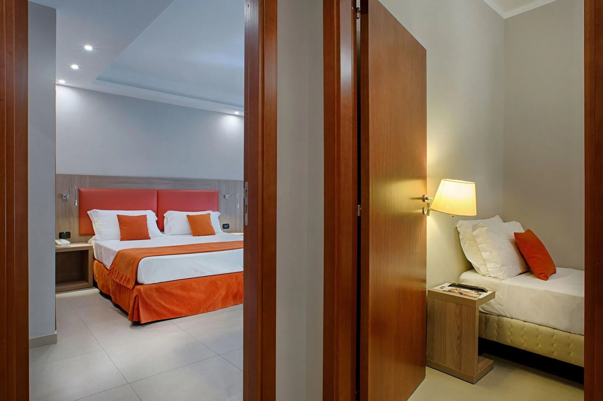 American Hotel - rooms