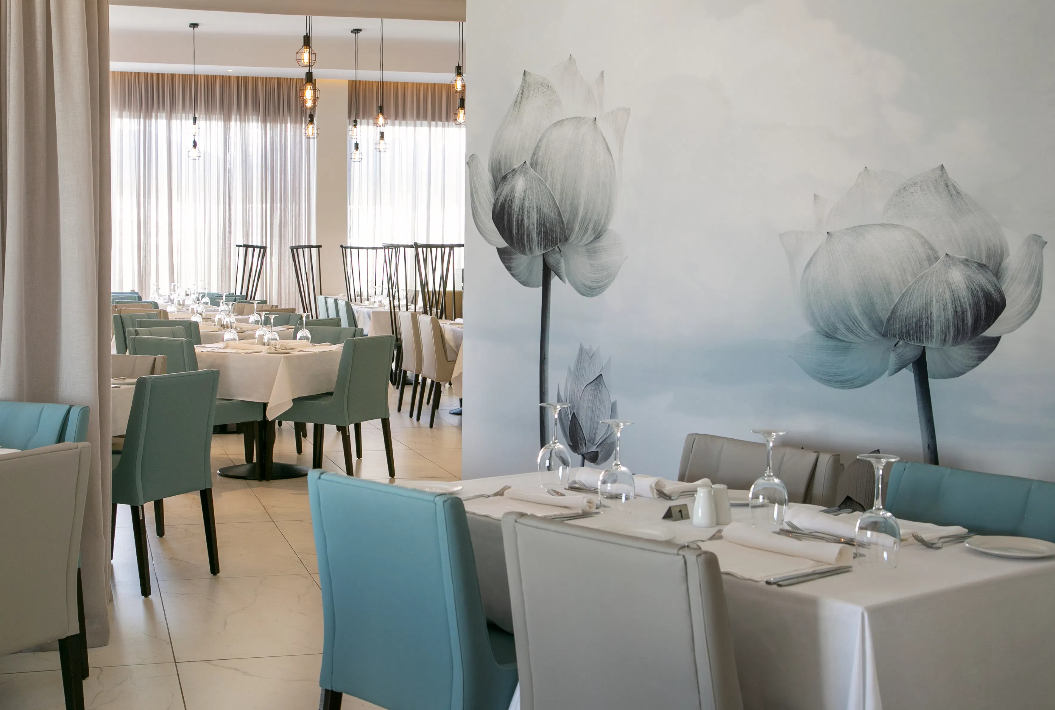 Vangelis Hotel & Suites - foodAndBeverage