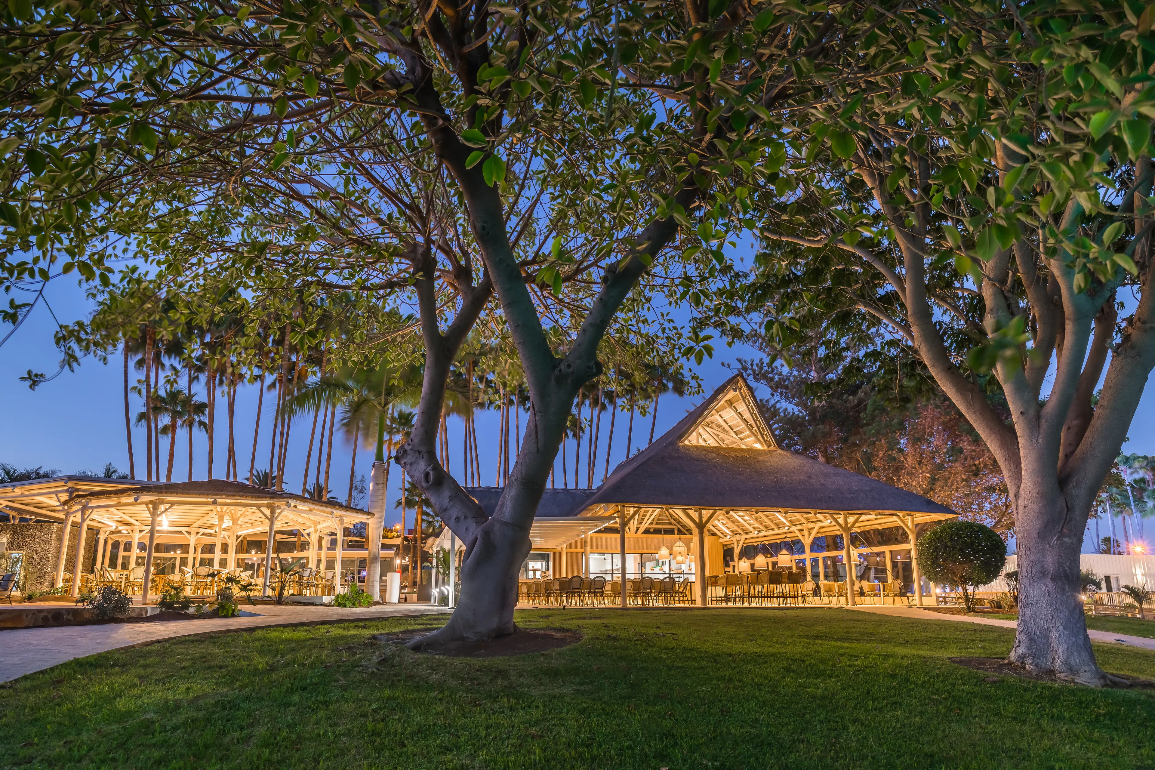 Barcelo Margaritas Royal Level - exterior
