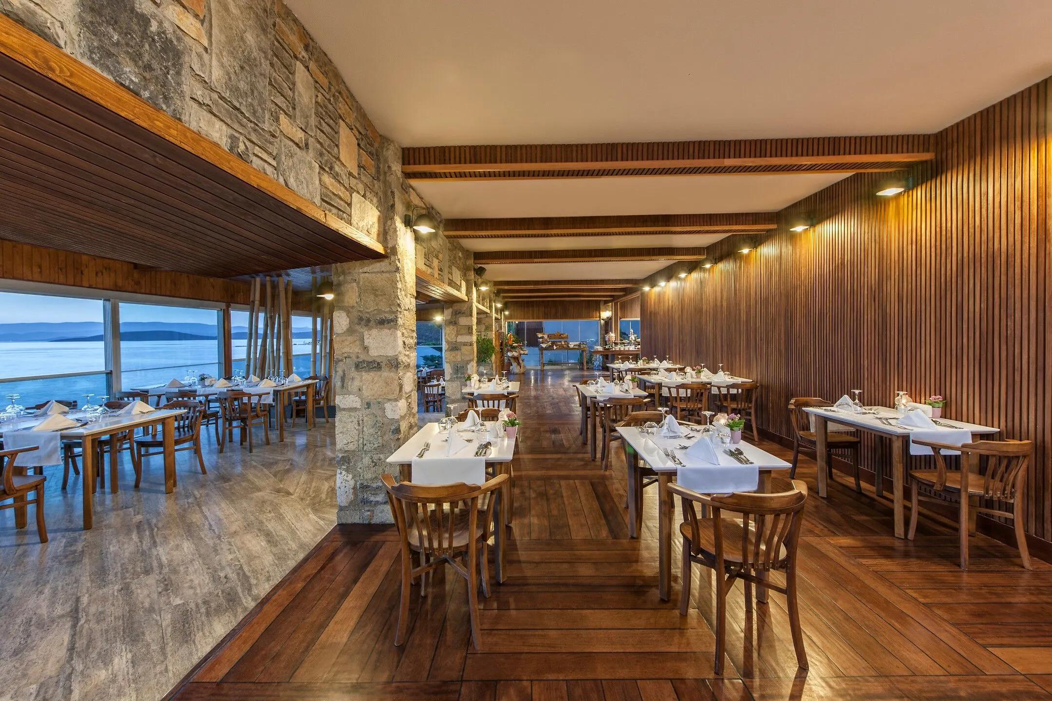 Sarpedor Boutique Hotel - foodAndBeverage