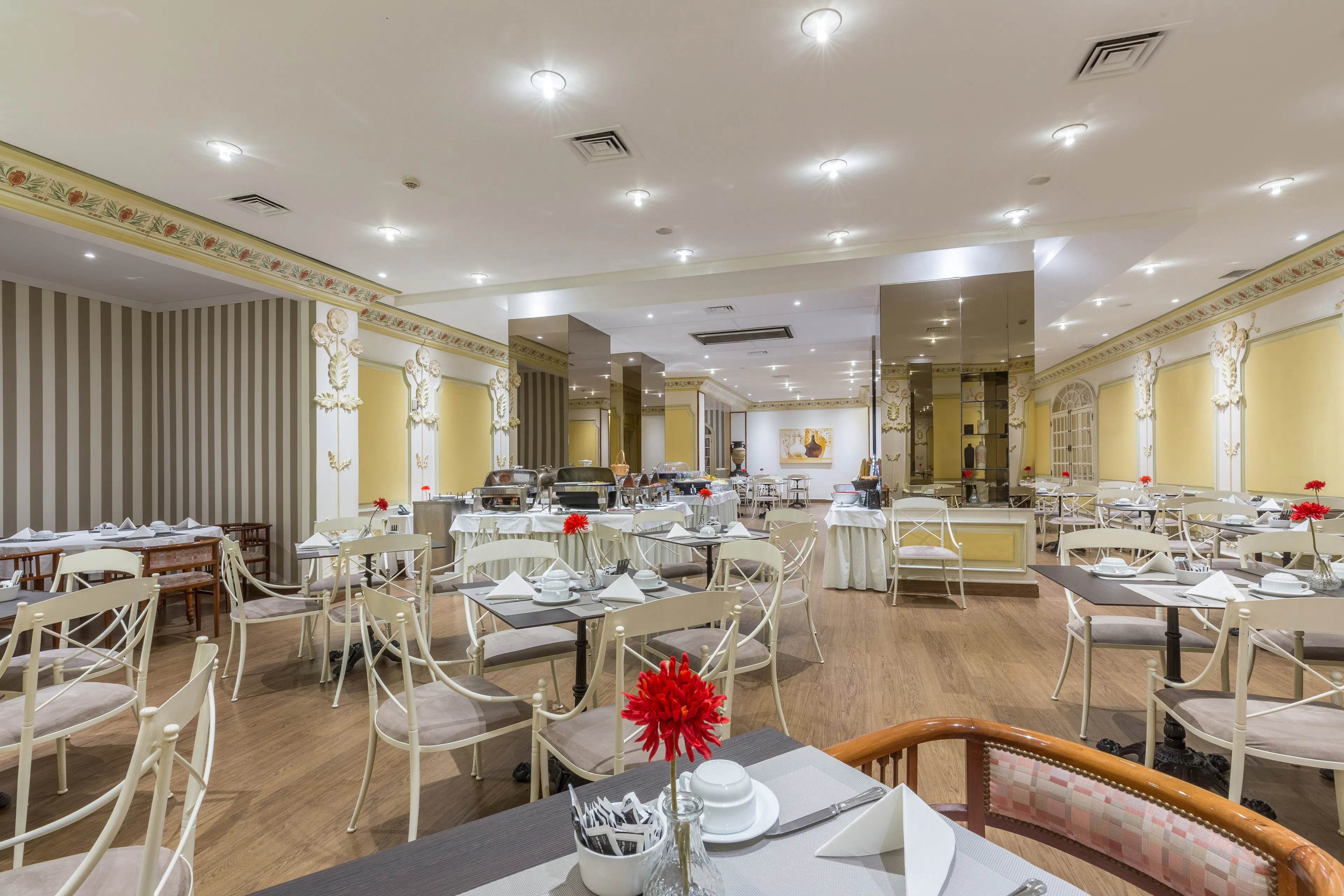 Luna Hotel da Oura - foodAndBeverage