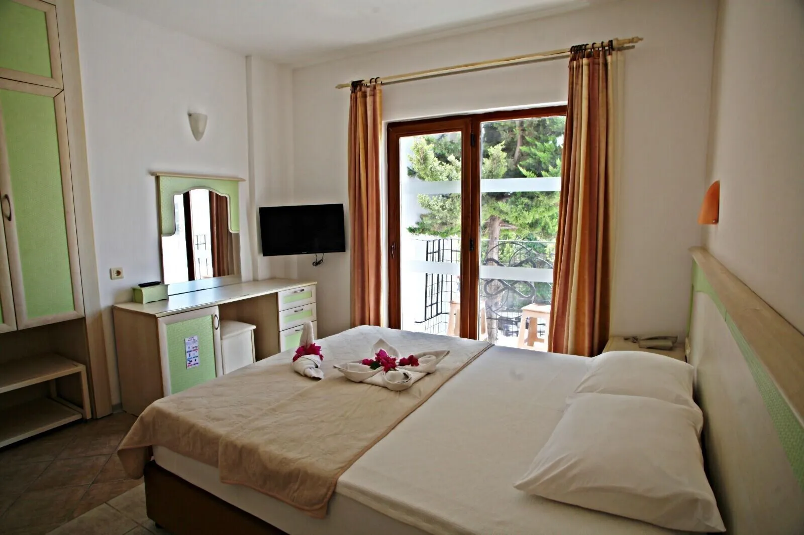 Serpina - rooms