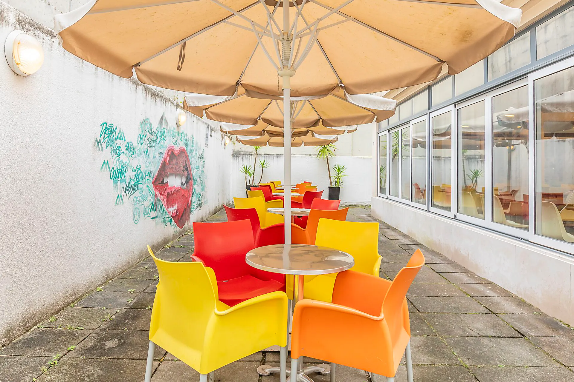 HI Lisboa - Pousada de Juventude - foodAndBeverage