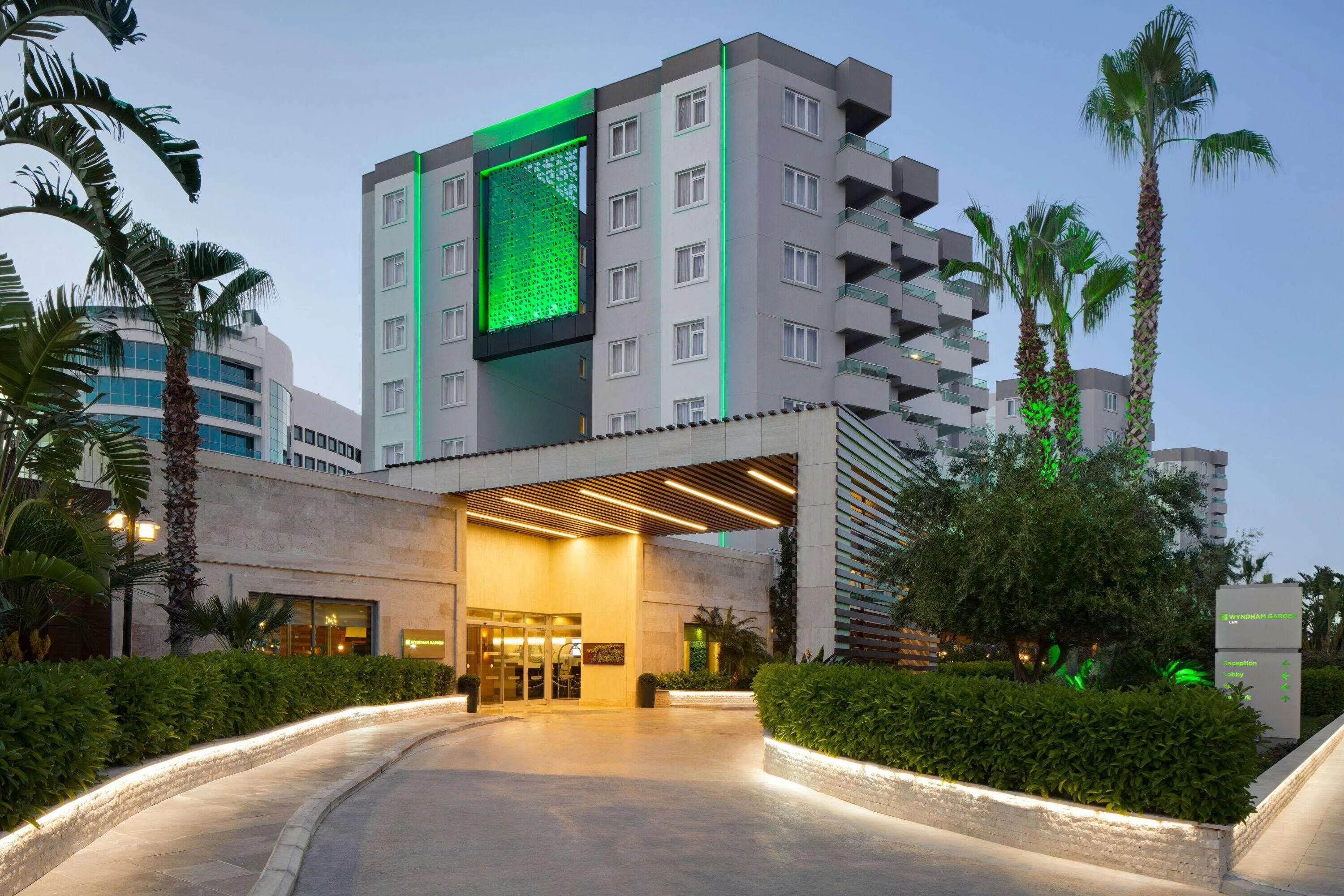 Wyndham Garden Lara - exterior