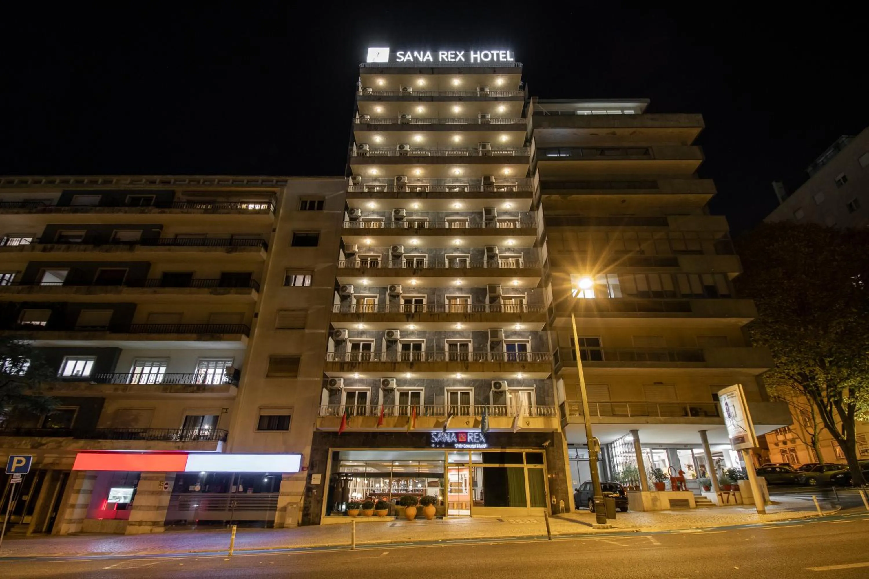 SANA Rex Hotel - exterior