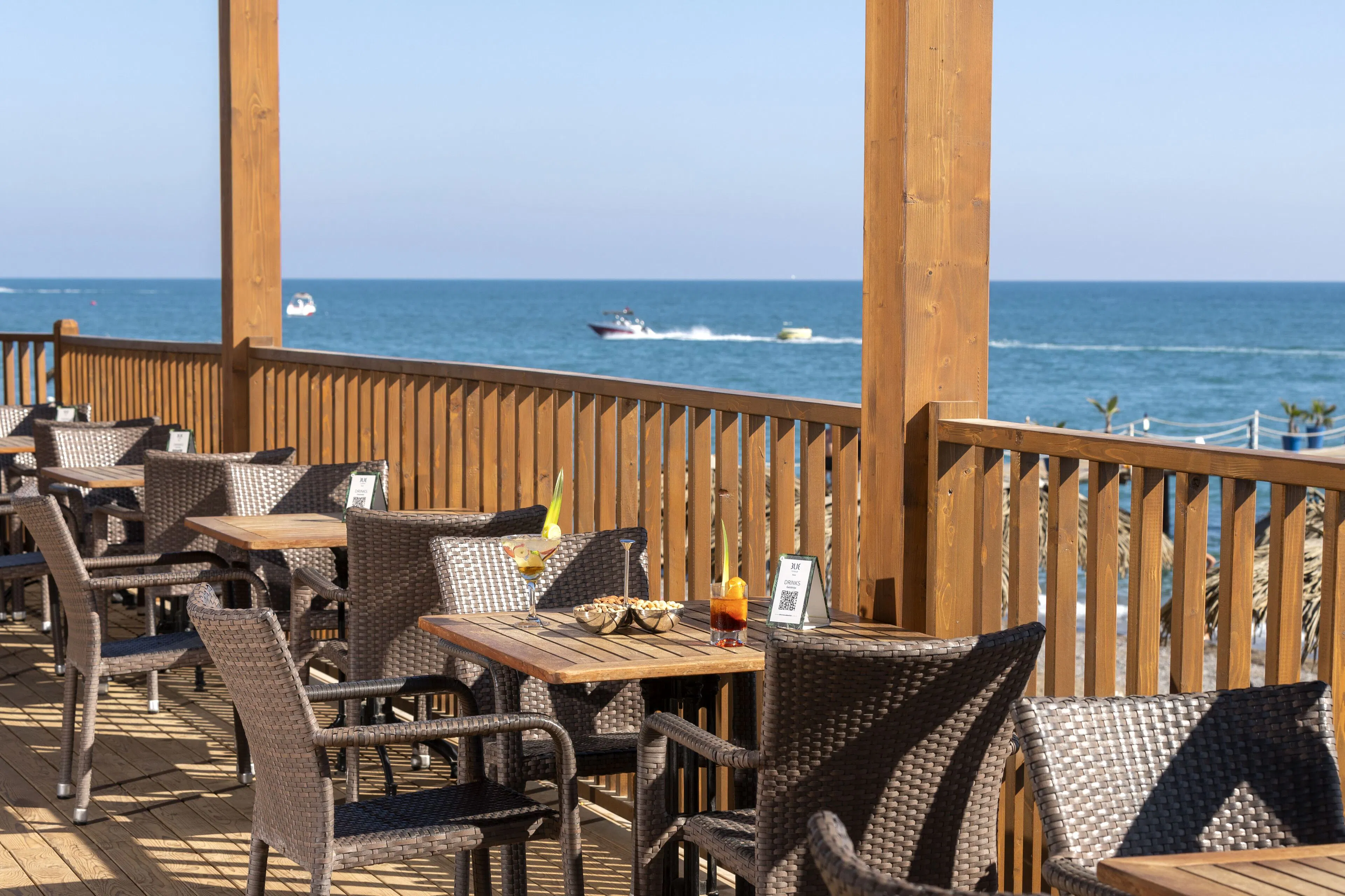 Greenwood Suites Resort - foodAndBeverage