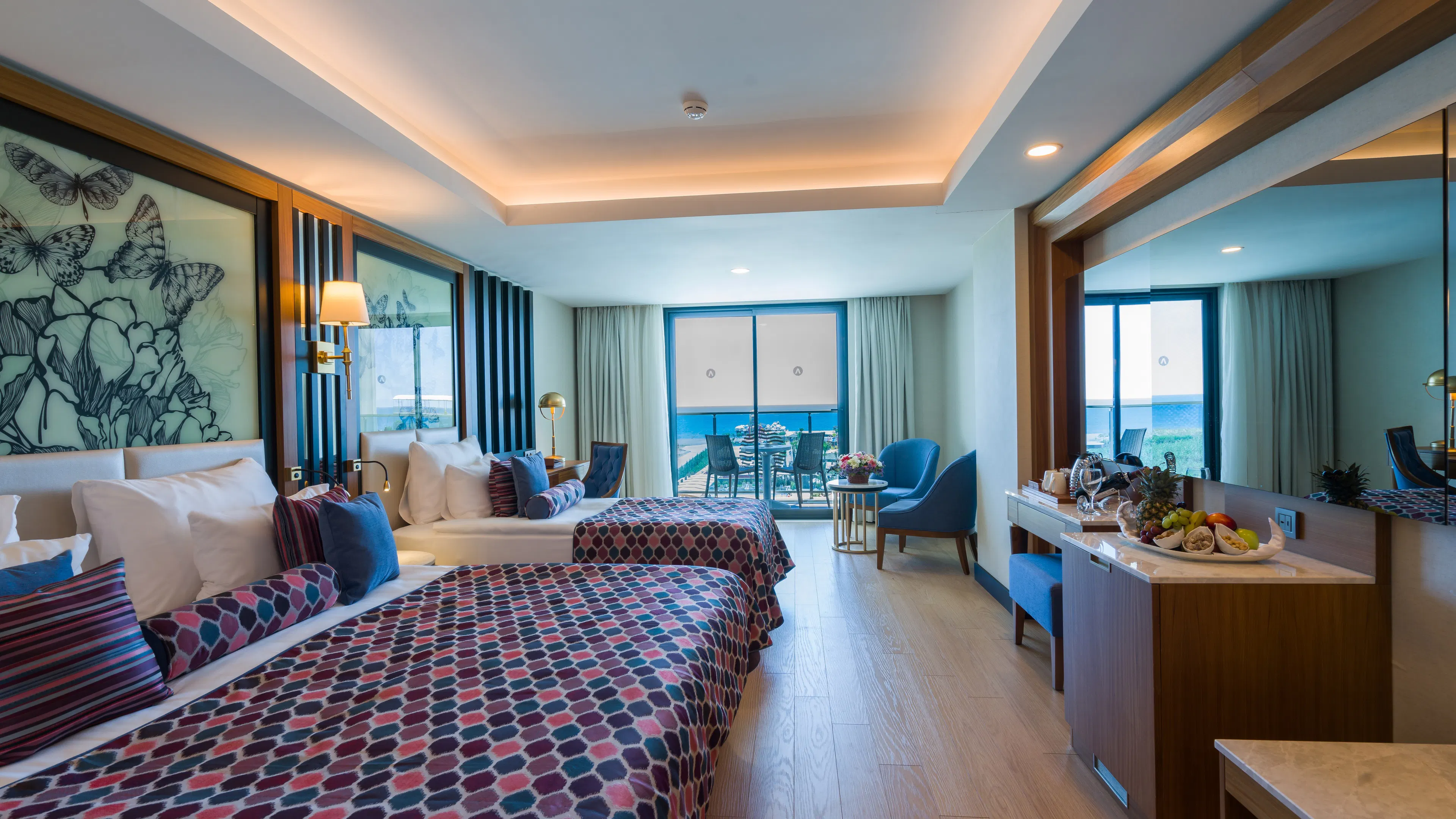 DOUBLE SEA VIEW