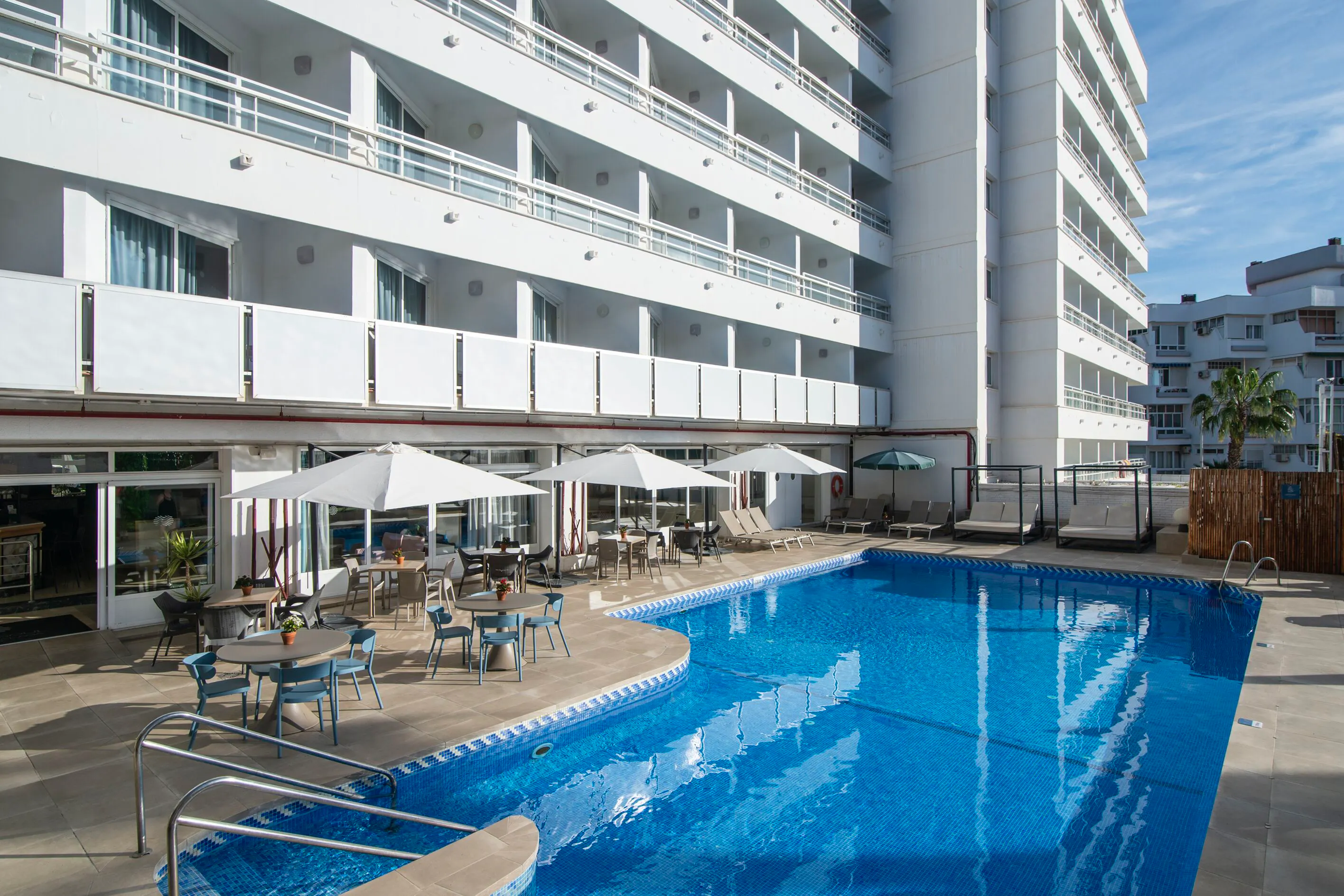 Hotel Costa Malaga by Pierre Vacances - exterior