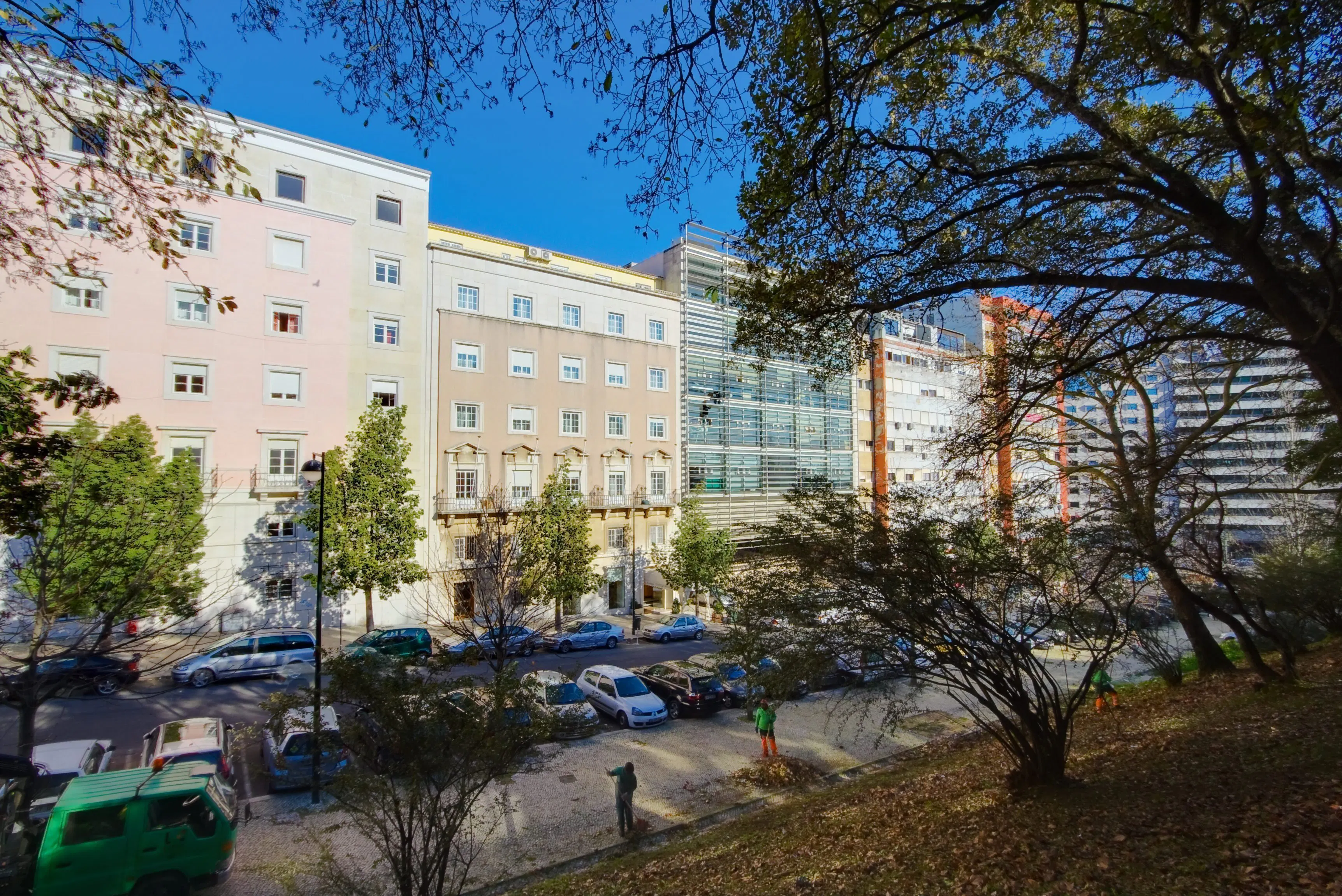 Hotel Avenida Park - exterior