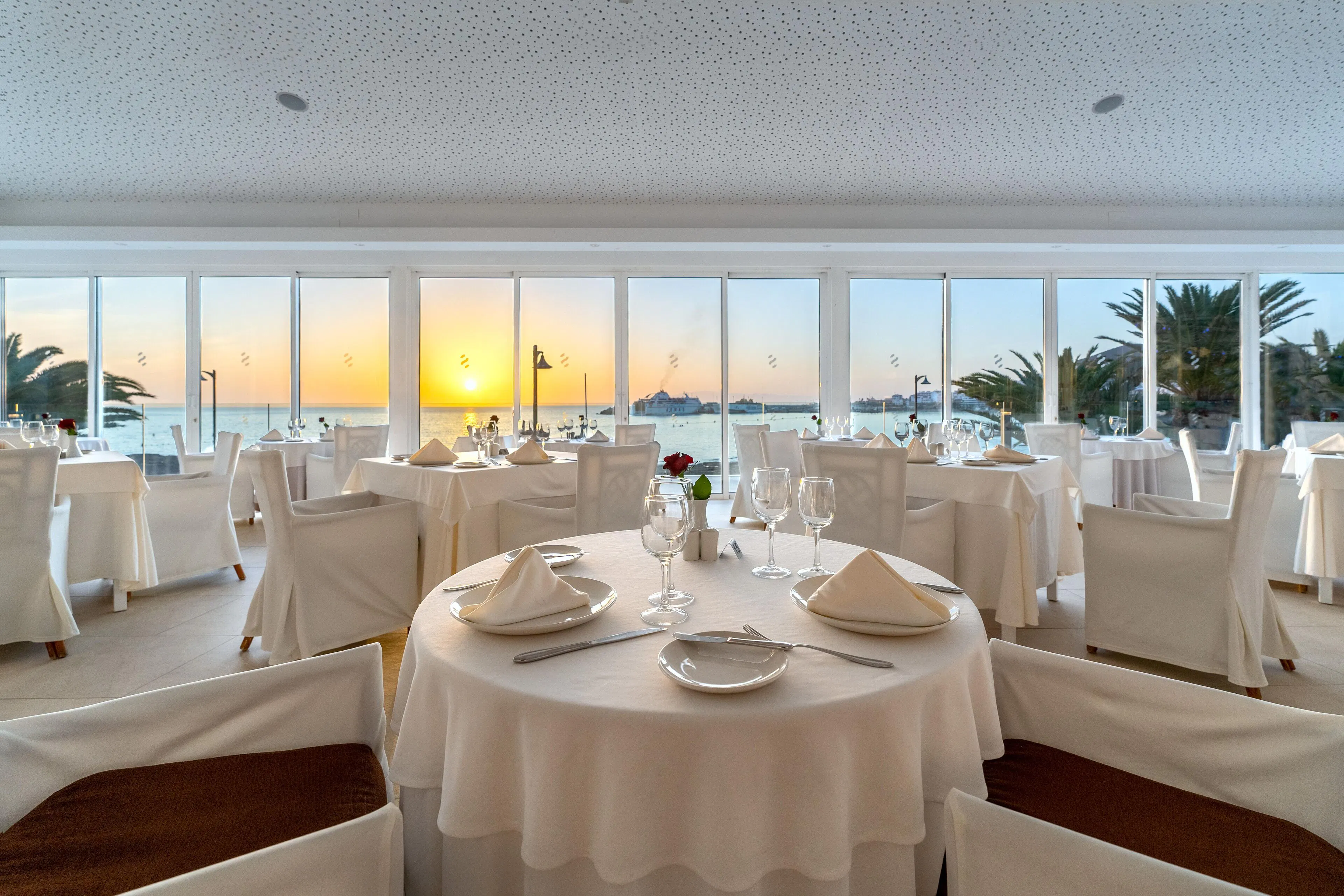 Arona Gran & Spa - foodAndBeverage