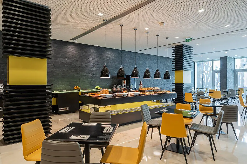 HF Fénix Music - foodAndBeverage
