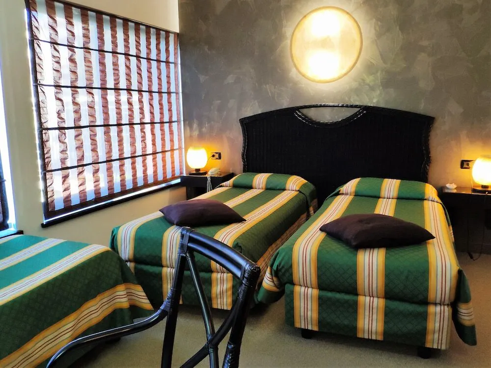 Hotel Feel Inn - rooms