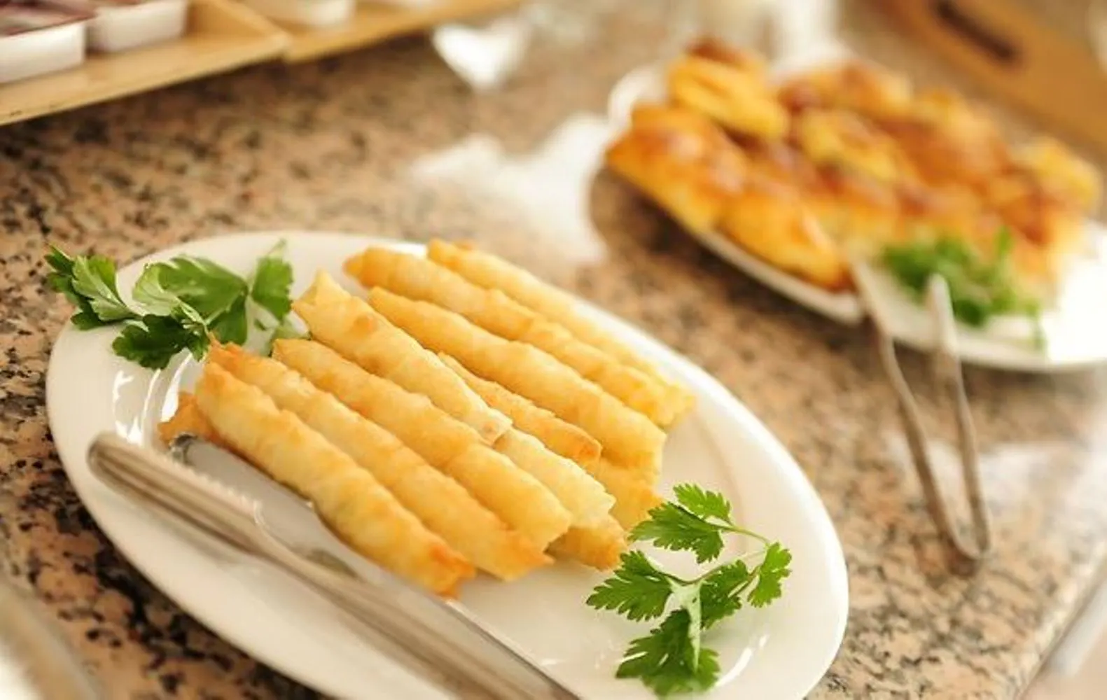 Üstün Alsancak - foodAndBeverage