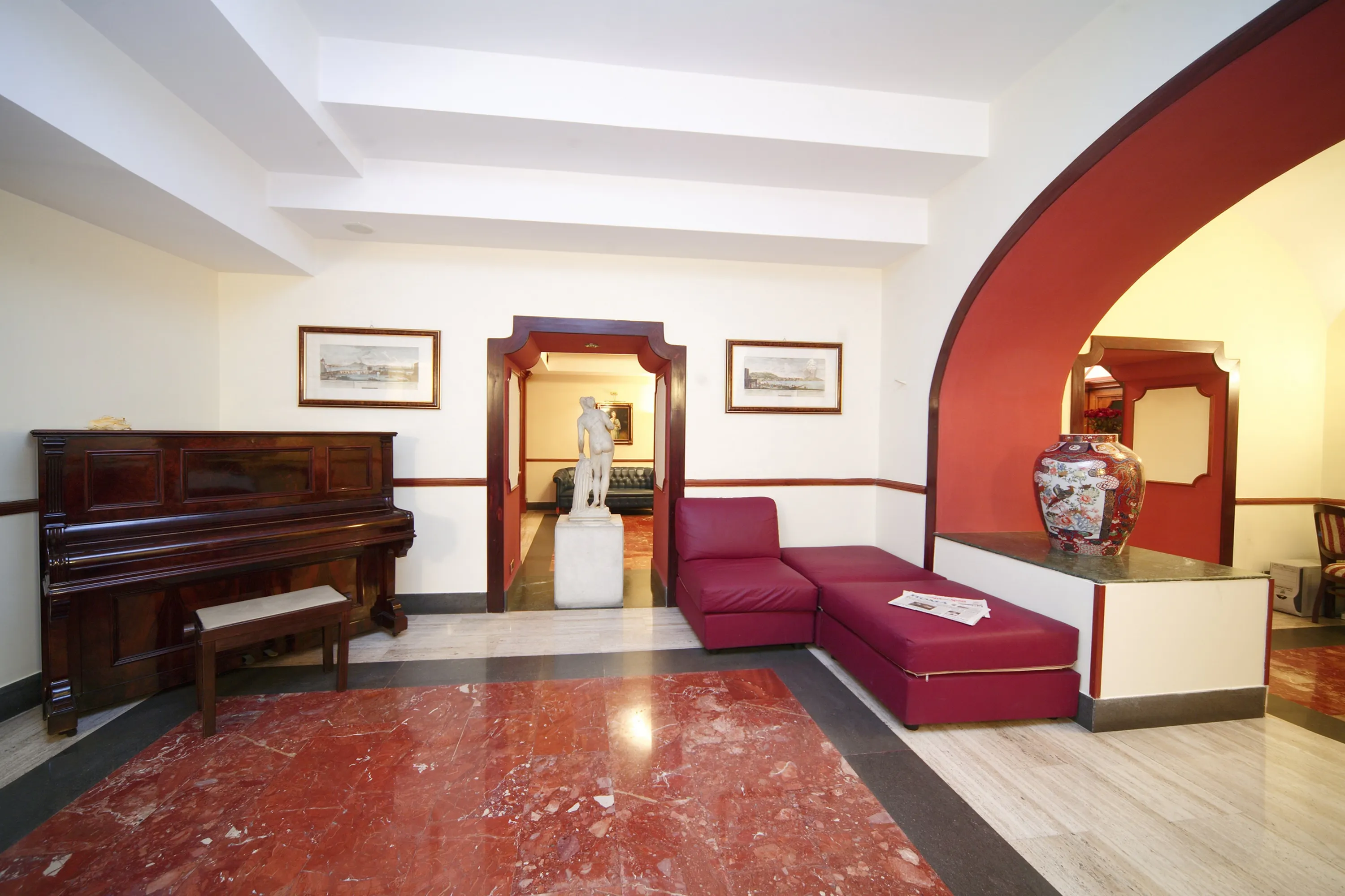 La Pace - facilities