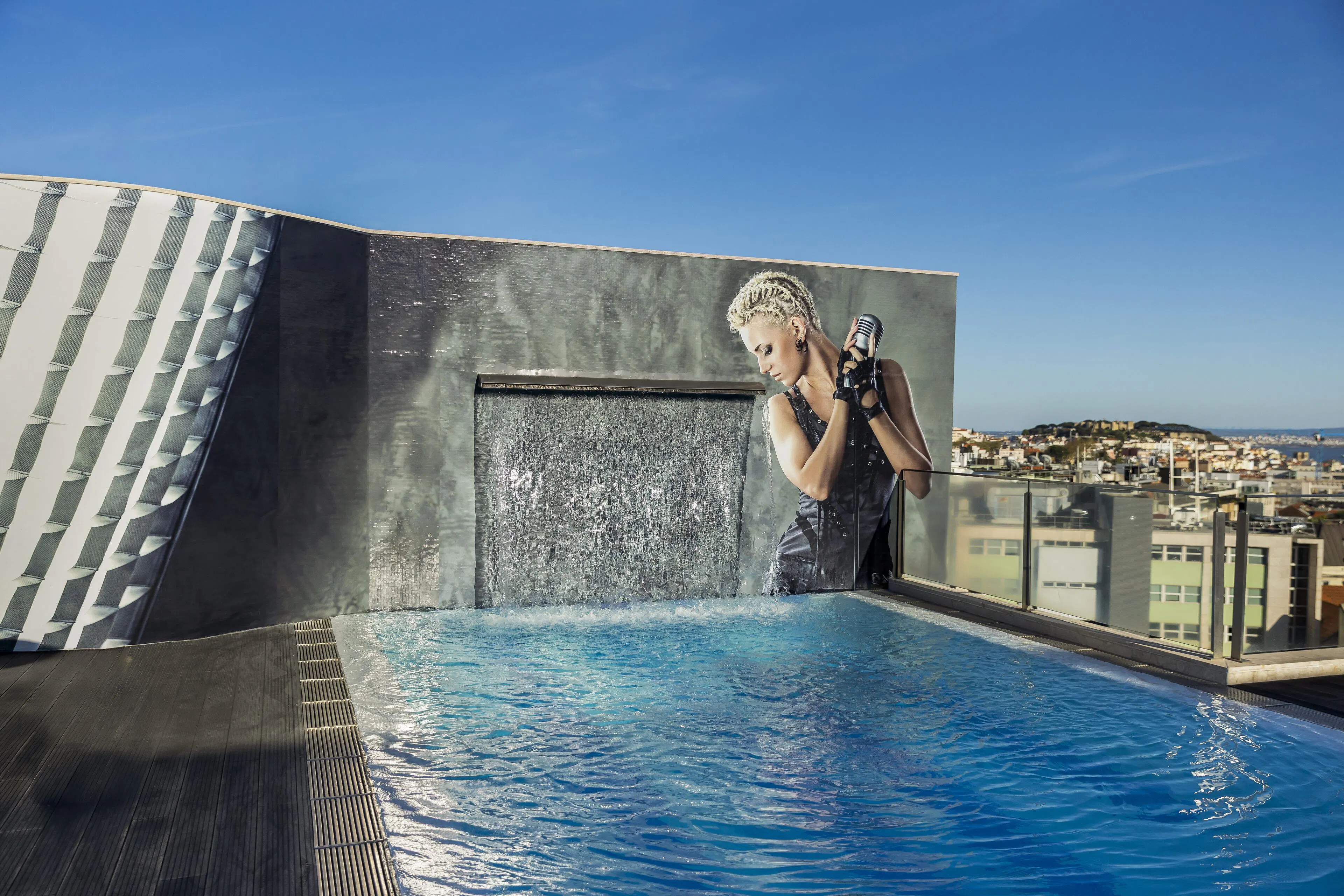 HF Fénix Music - pool