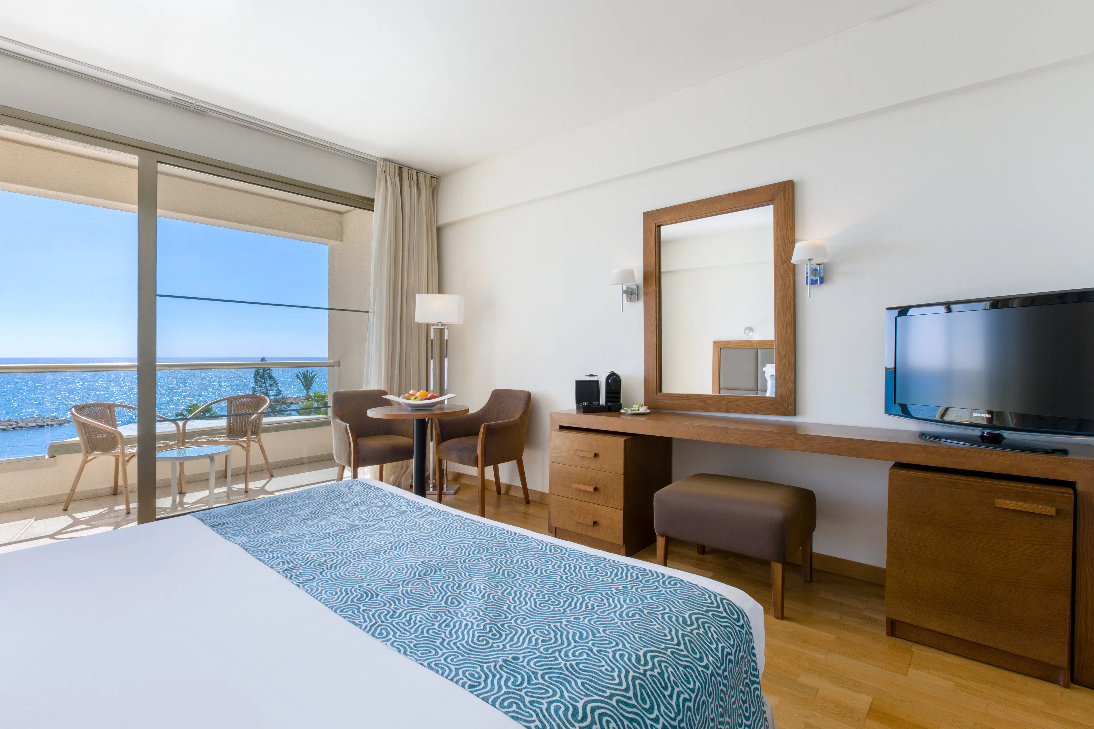 Superior Room (SeaView, Balcony)