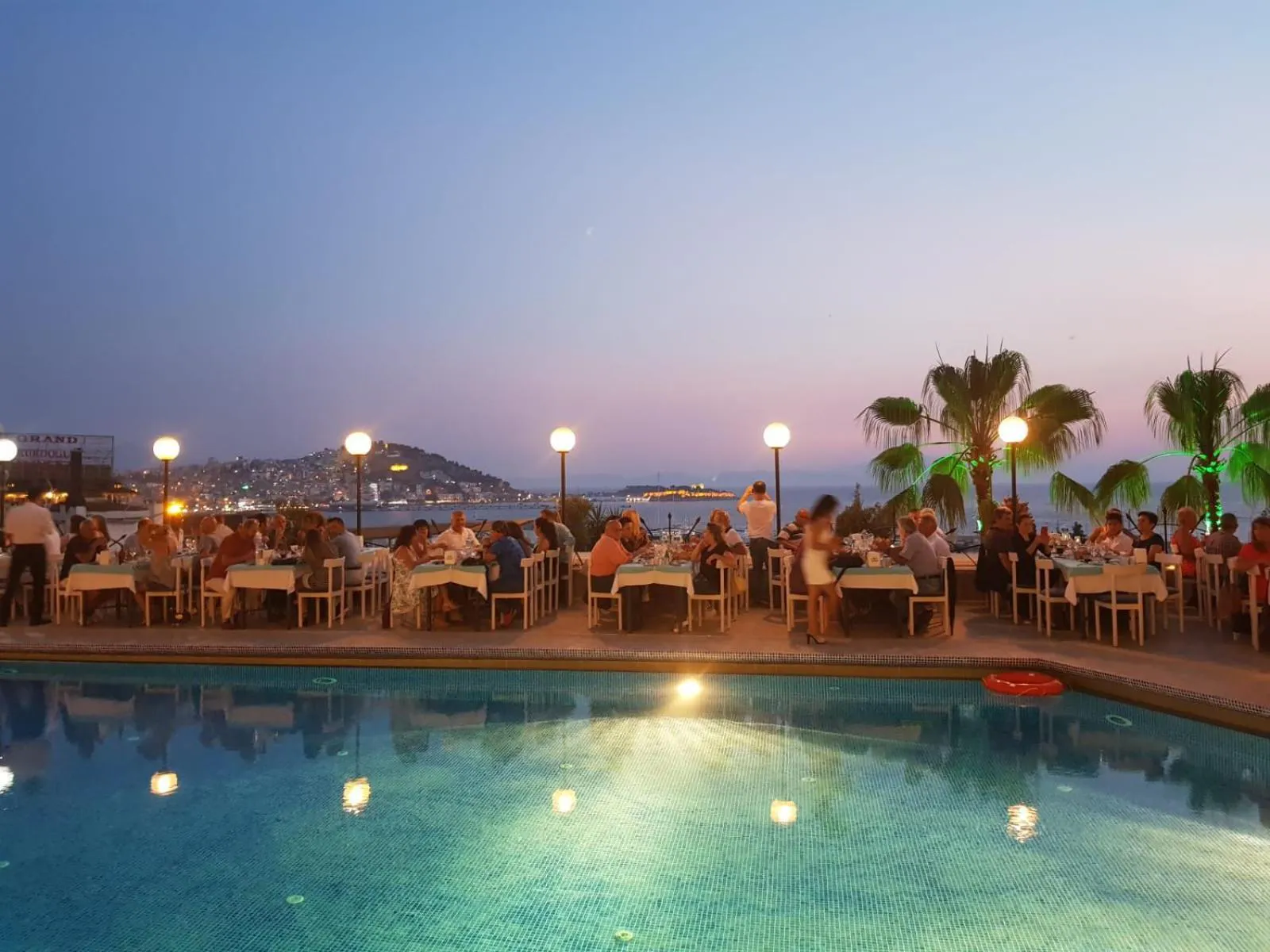 Suhan Seaport Hotel - pool