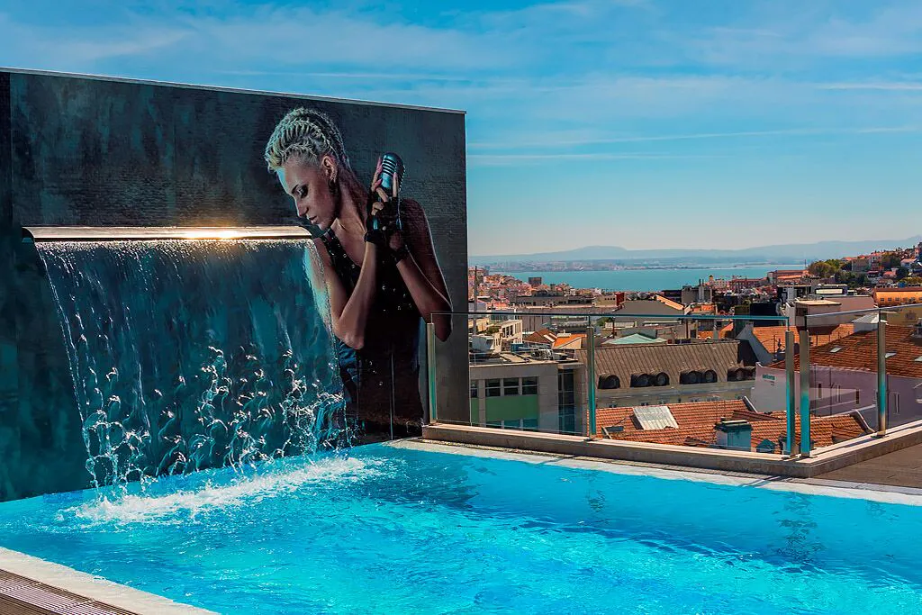 HF Fénix Music - pool