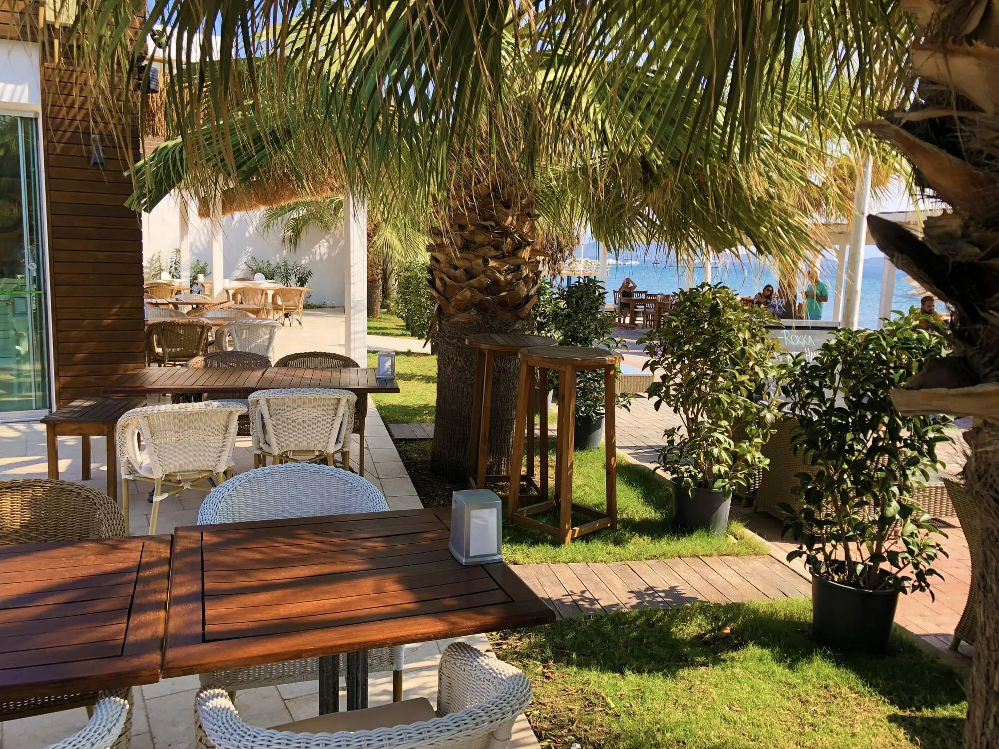 Zest Exclusive Hotel & Spa - foodAndBeverage
