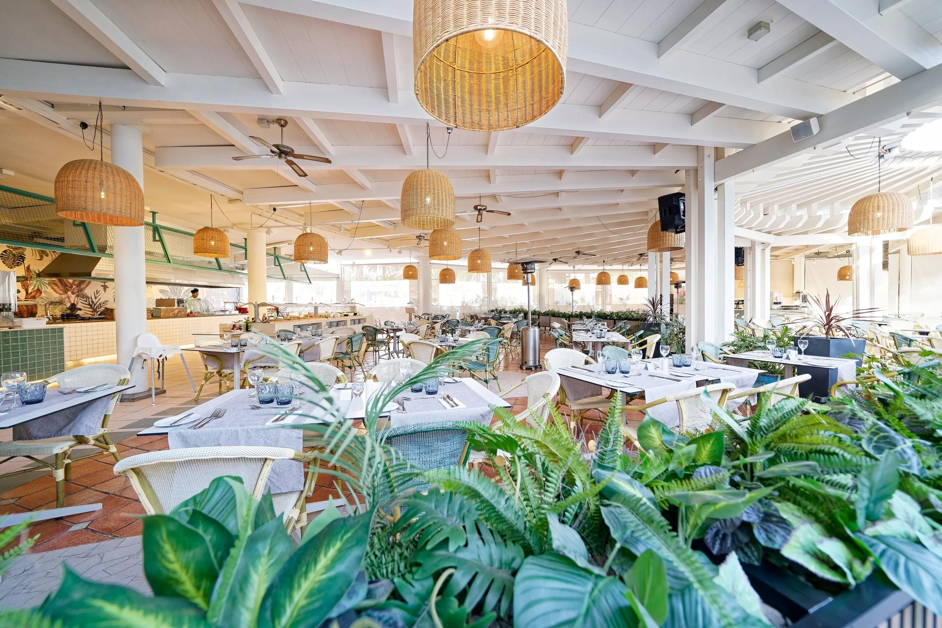 Suites & Villas by Dunas - foodAndBeverage