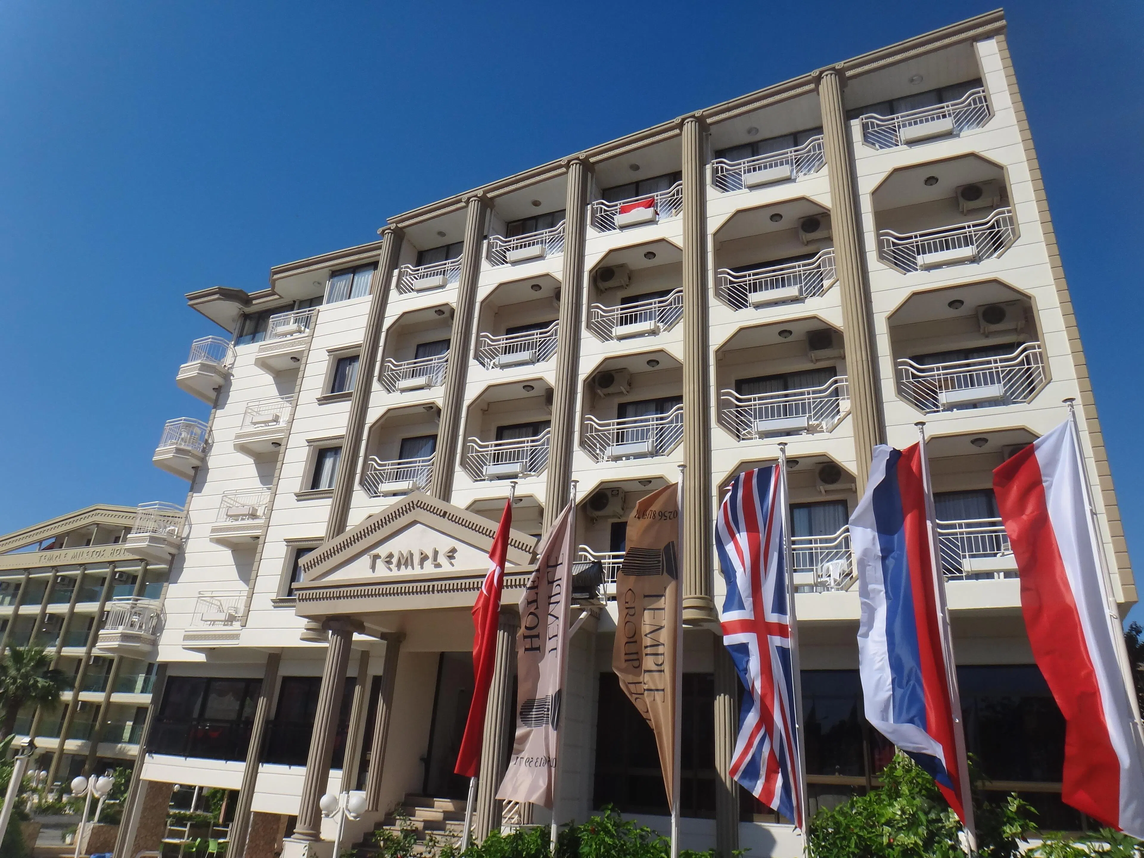 Temple Hotel - exterior