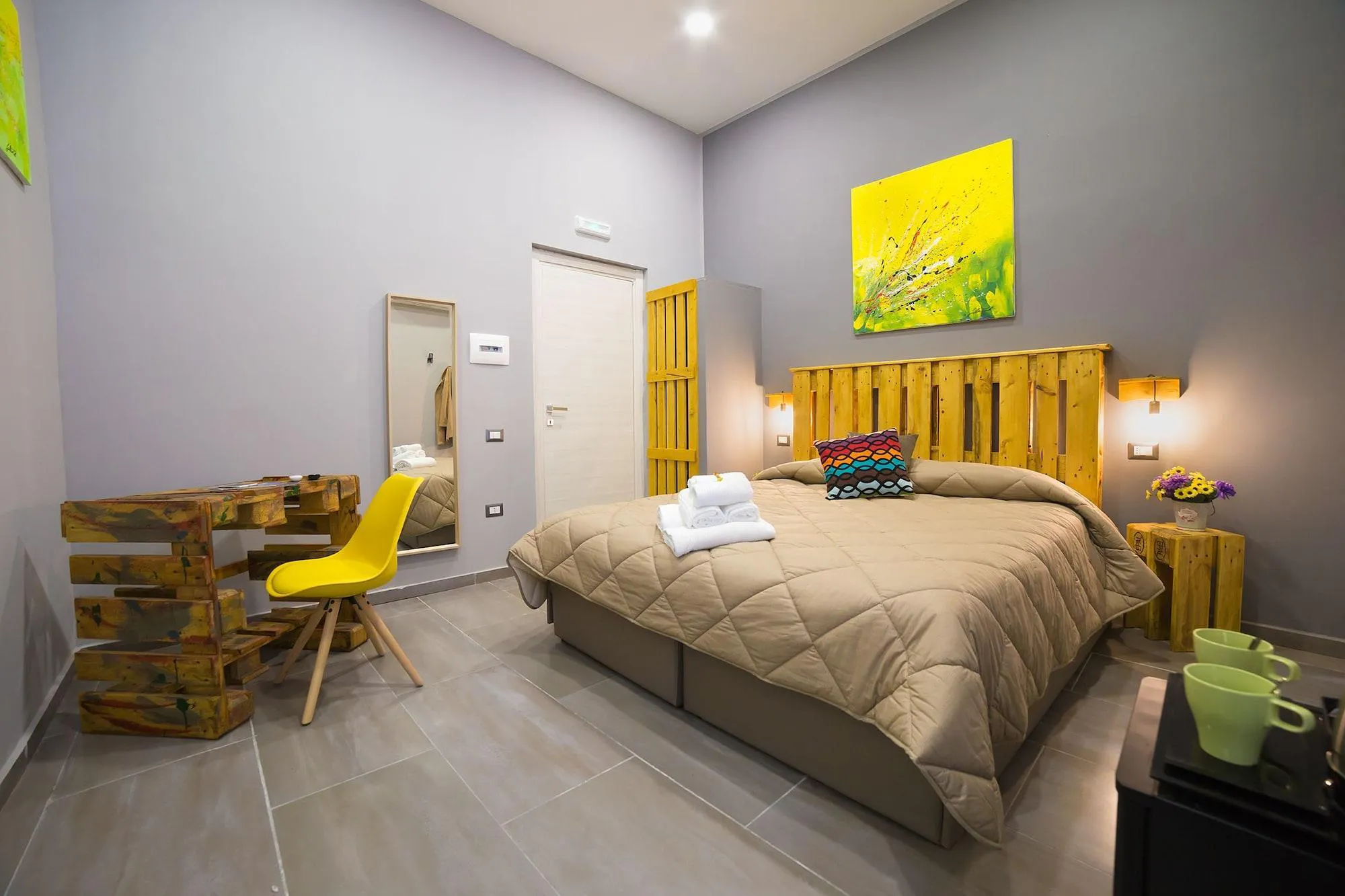 P.C. Boutique H. Napoli Centro - rooms