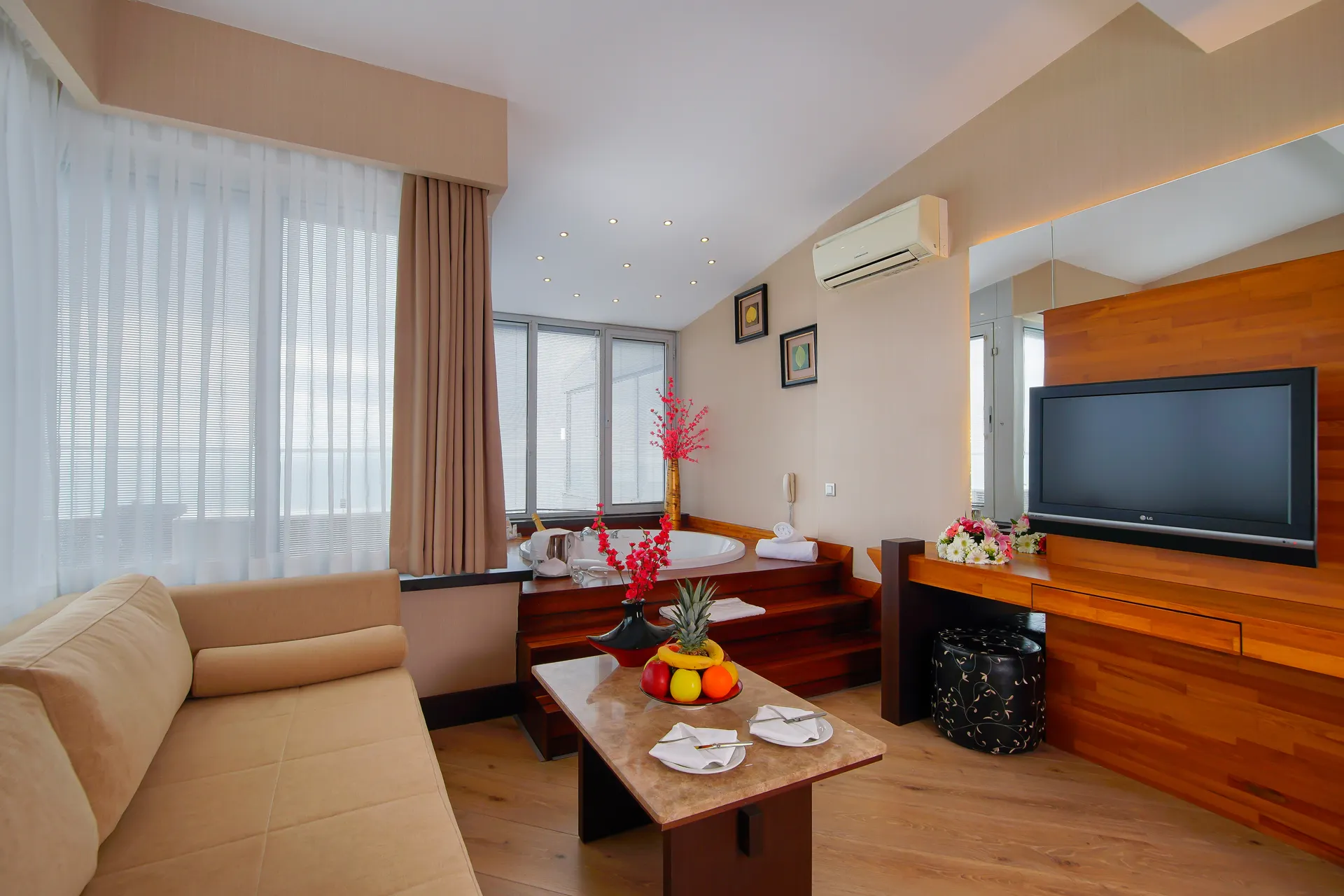 Limak Lara Deluxe Hotel & Resort - rooms