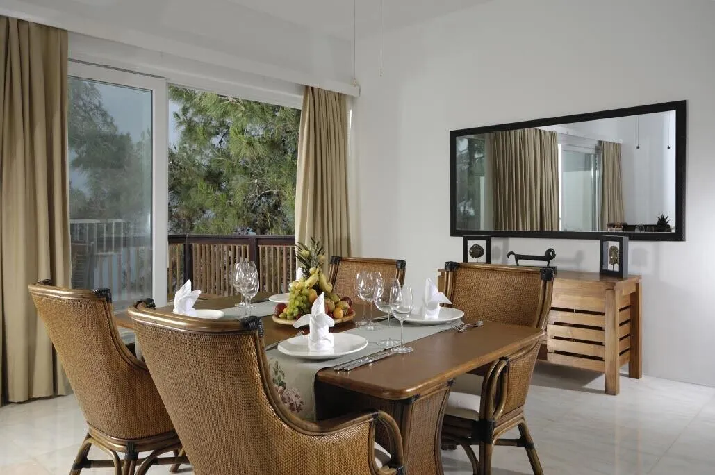 Sarpedor Boutique Hotel - foodAndBeverage