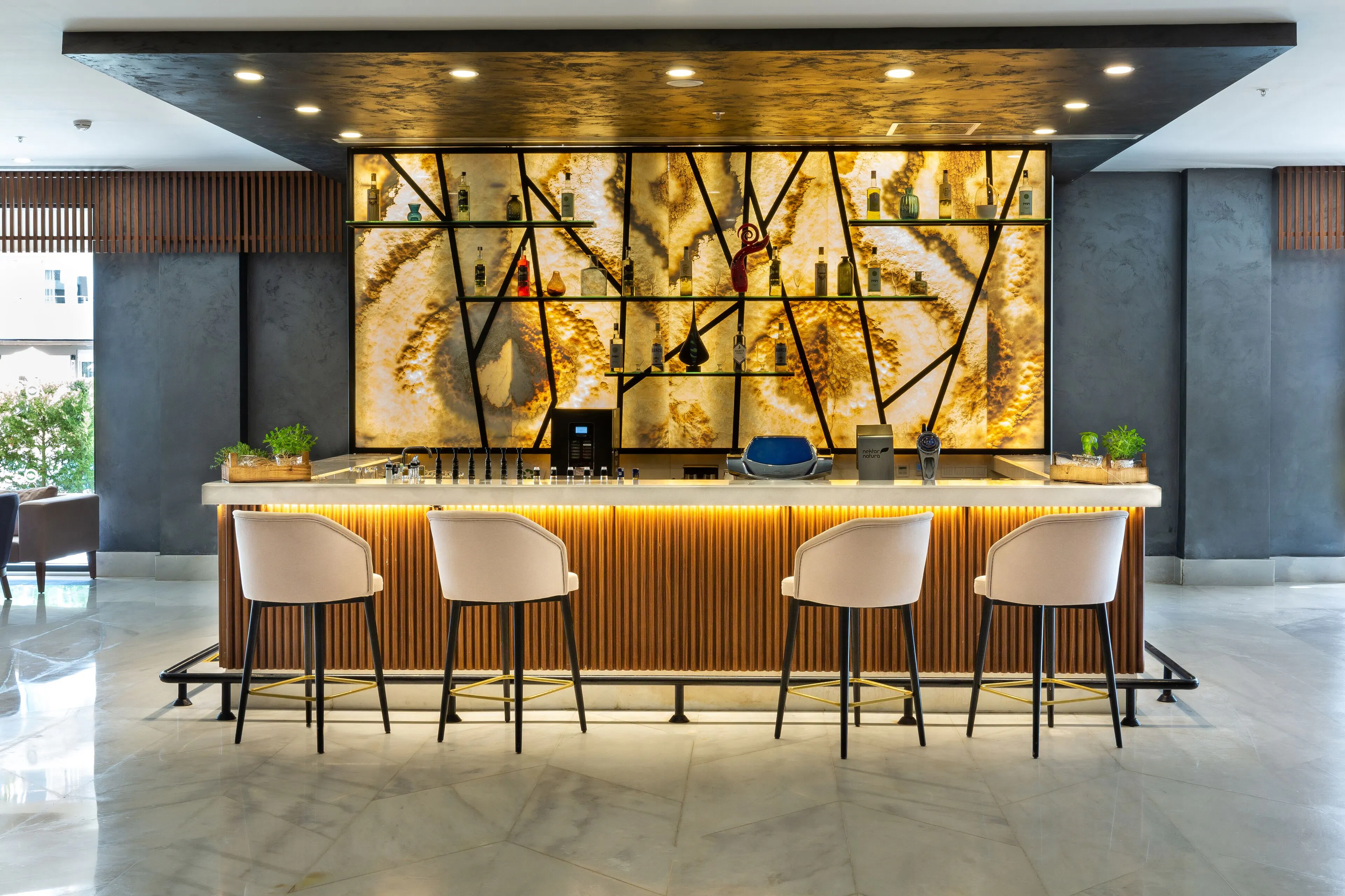 Greenwood Suites Resort - foodAndBeverage