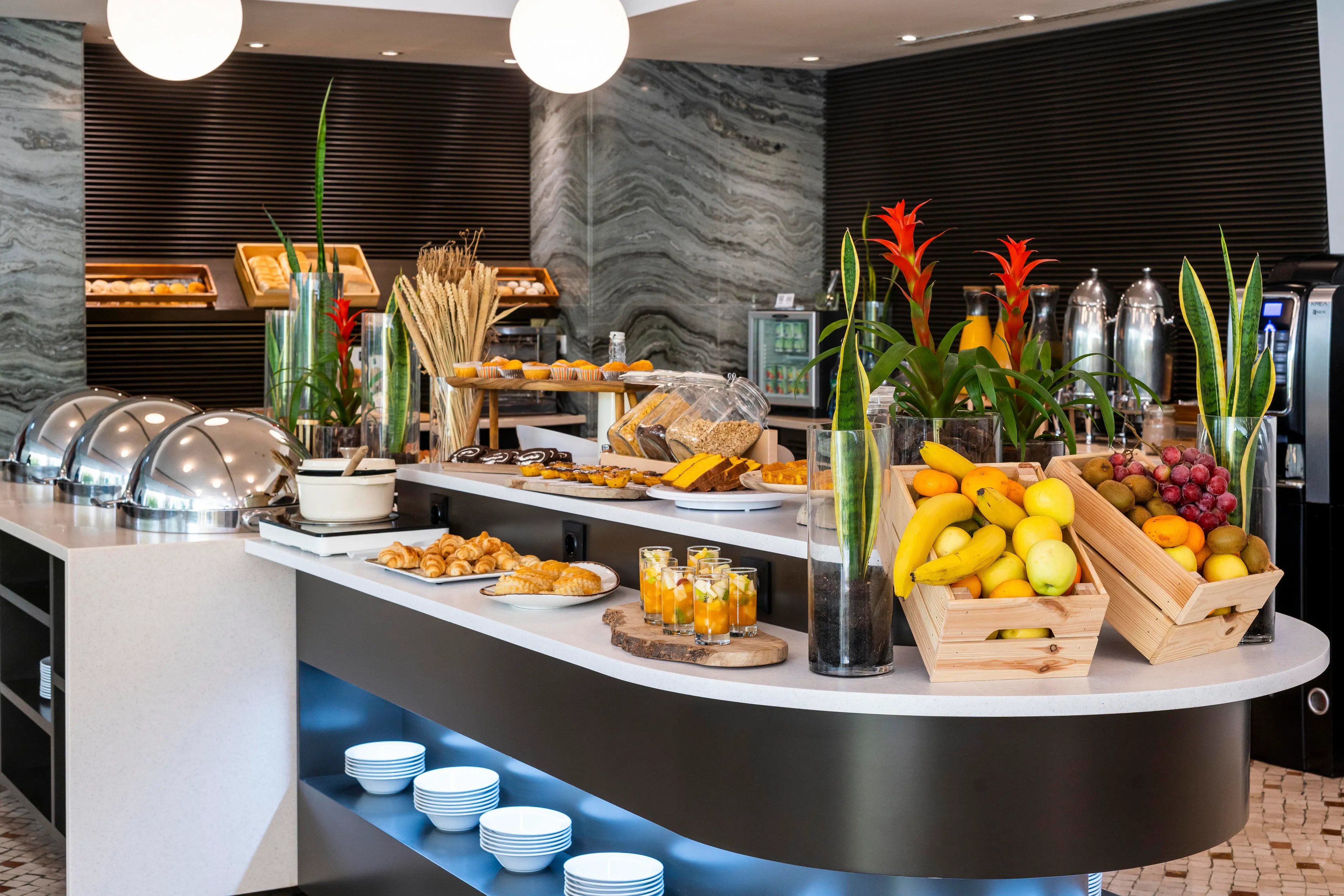 HF Fénix Garden - foodAndBeverage