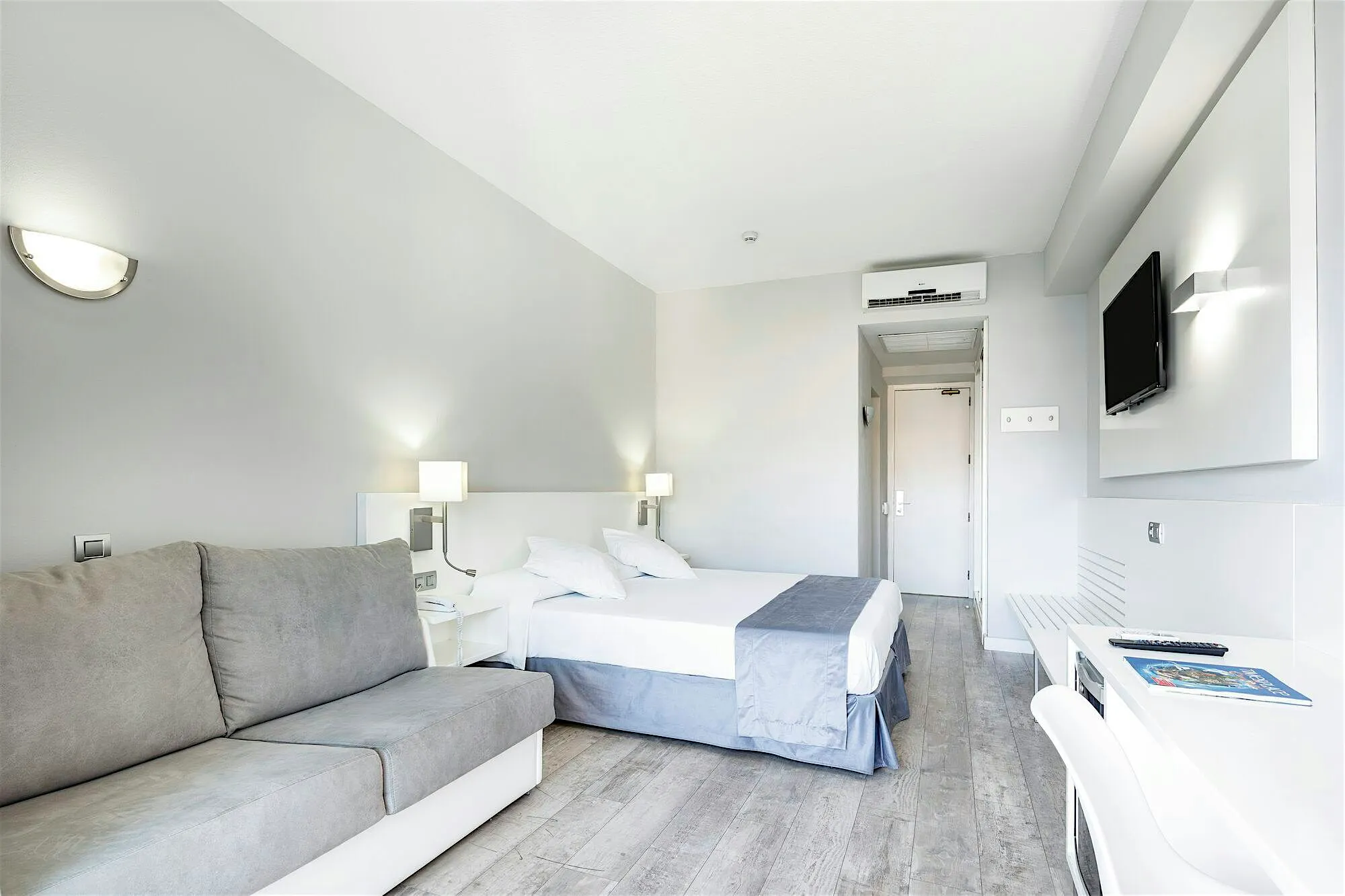 Hotel Caserio - rooms